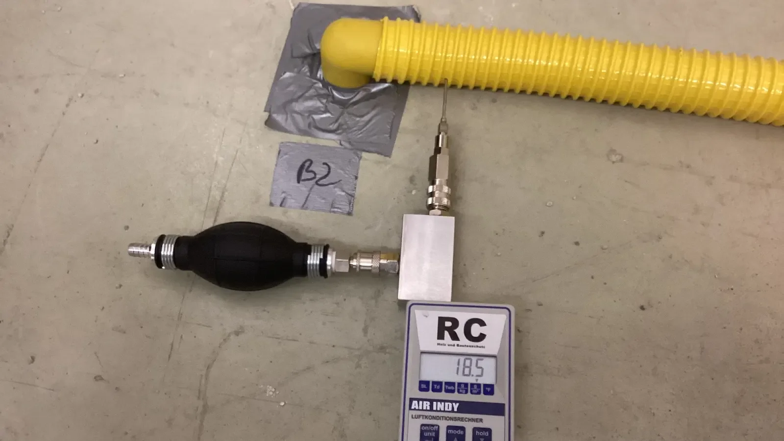 Kontrollierte Dämmschichttrocknung nach Wasserschaden in Neubeuern durch RC Bautentrocknungsgewerbe