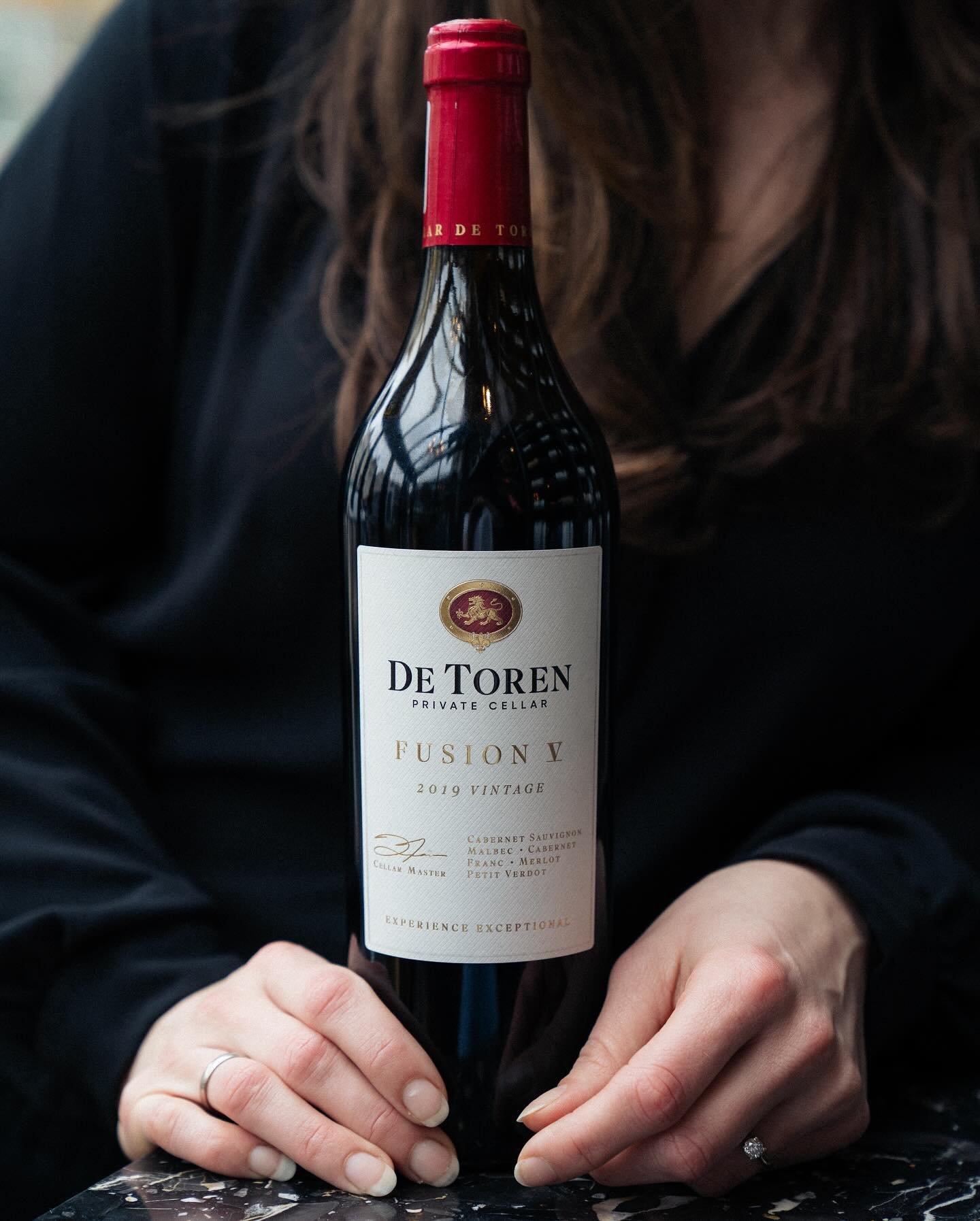 With our extensive wine list, there&rsquo;s something for every palate, however let us introduce you to one of our favorites: De Toren Fusion V. 🍇✨ 

This wine delights with notes of ripe berries, spices, and hints of vanilla, delivering a harmoniou