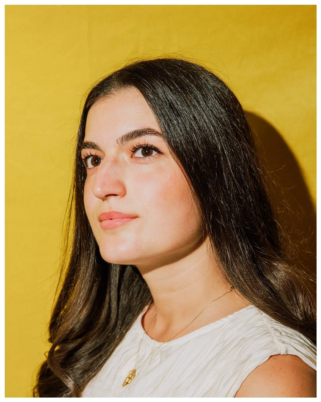 Autorin Merisa Kacamakovic f&uuml;r @spiegelmagazin in K&ouml;ln.