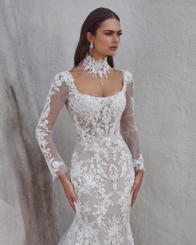 Gloria sz.12 $2,000
