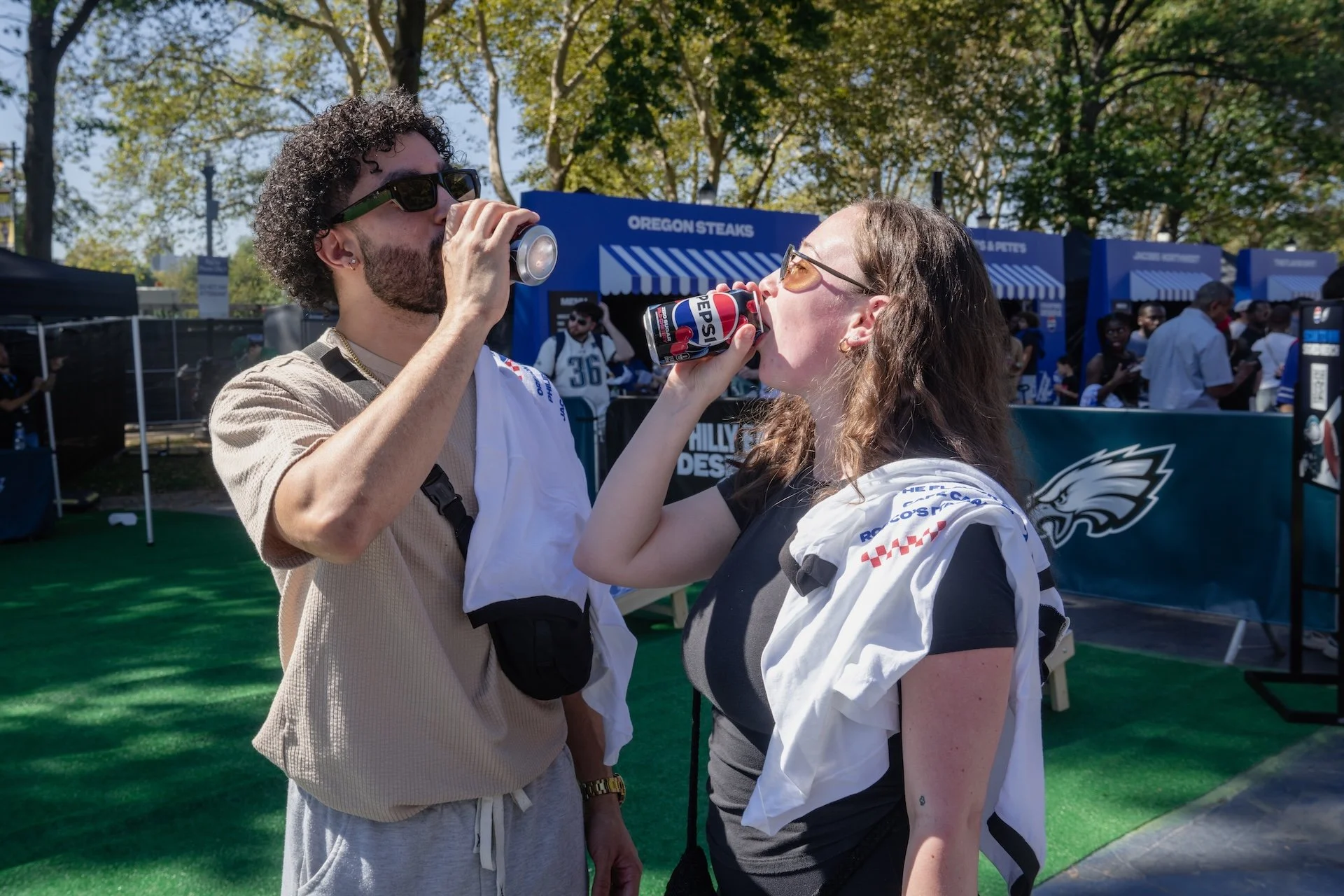 fans drinking Pepsi.jpg