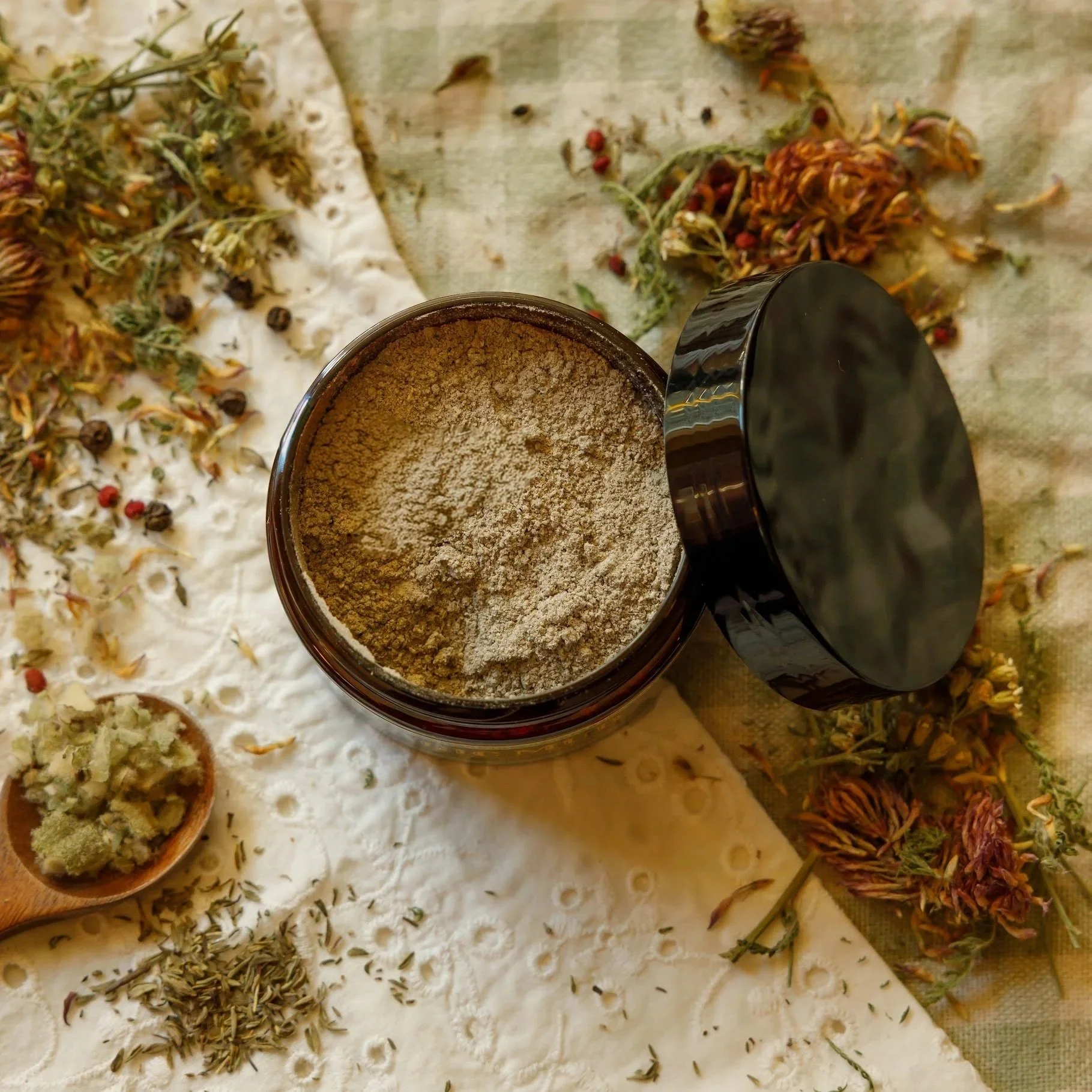 Magic Mud Herbal Cleanser + Masque