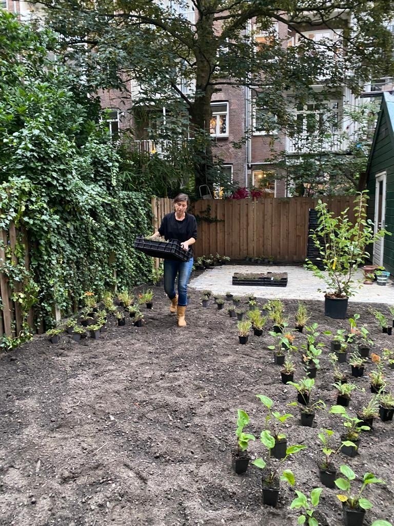 Handen uit de mouwen…