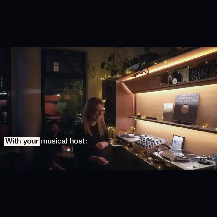 A night at Unkompress where records, conversations, and deep musical roots meet.

Din Daa Daa opens her Unkompress residency with a set titled &ldquo;Scottish Roots, German Influences.&rdquo;

The session traces a personal and musical journey between