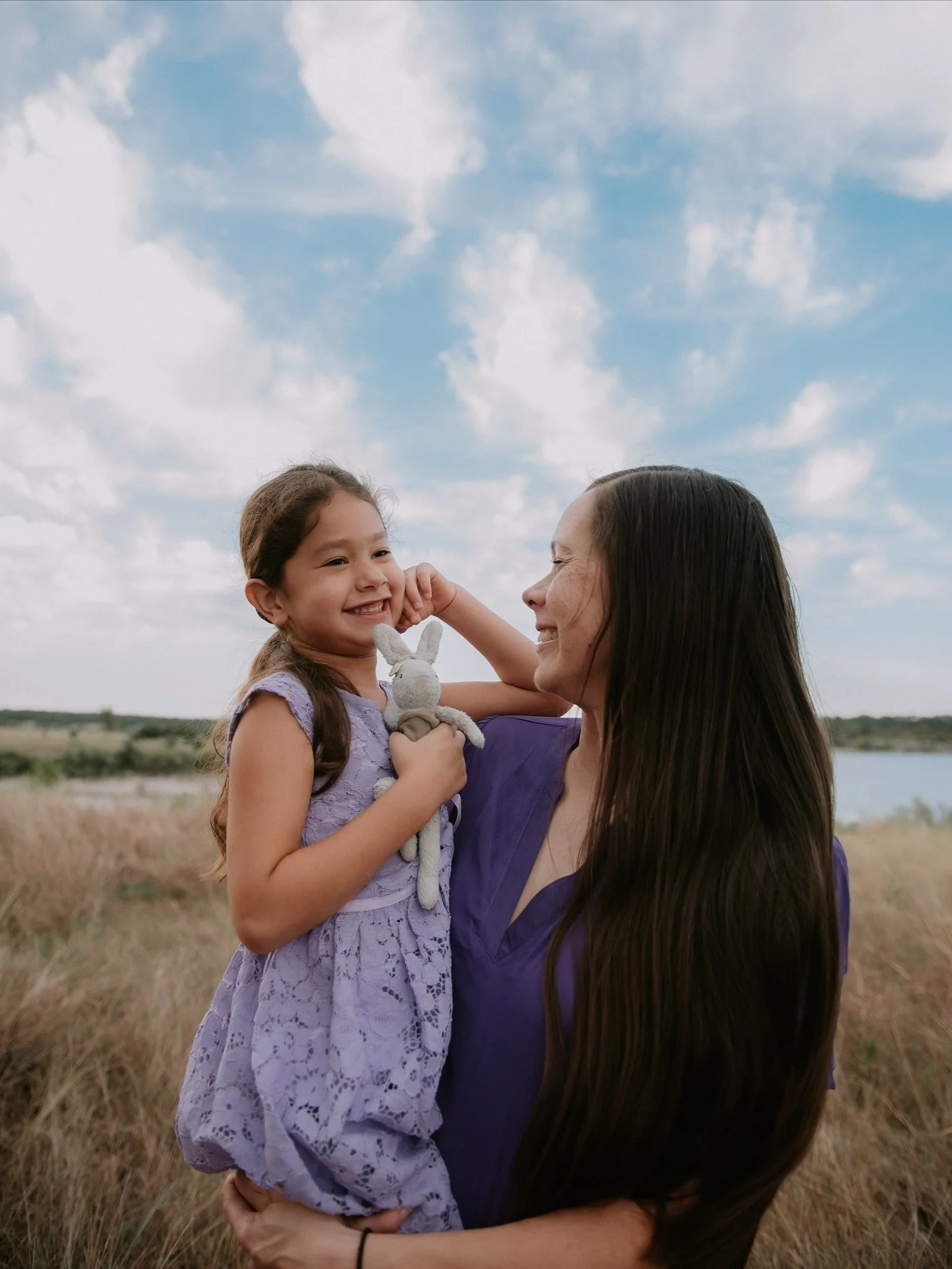 I love to see families come back year after year&hellip;and to see your babies grow and grow! 
.
.
.
.
.
.
.
#austinfamilyphotographer #austinfamilyphotography #austinfamily #atxfamilyphotographer #atxfamilyphotography #atxfamily #georgetownphotograp
