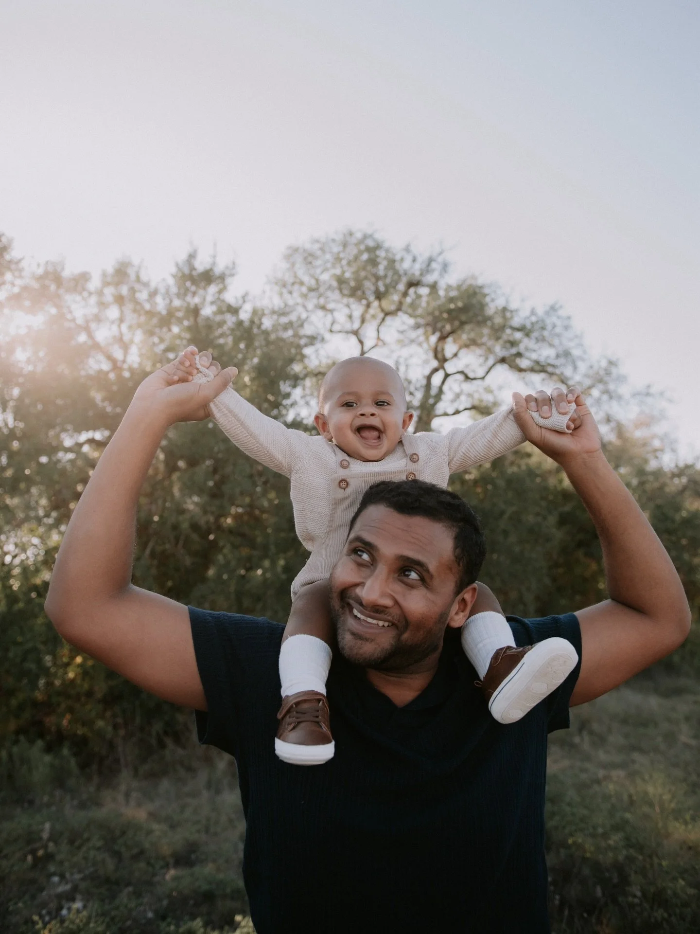 Just another mini sesh of pure joy! ✨🥹
.
.
.
.
.
.
.
.
.
#austinfamilyphotographer #austinfamilyphotography #austinfamily #atxfamily #atxfamilyphotographer #atxfamilyphotography #atx #atxphotographer #austinphotographer #family #familyphotoshoot #fa