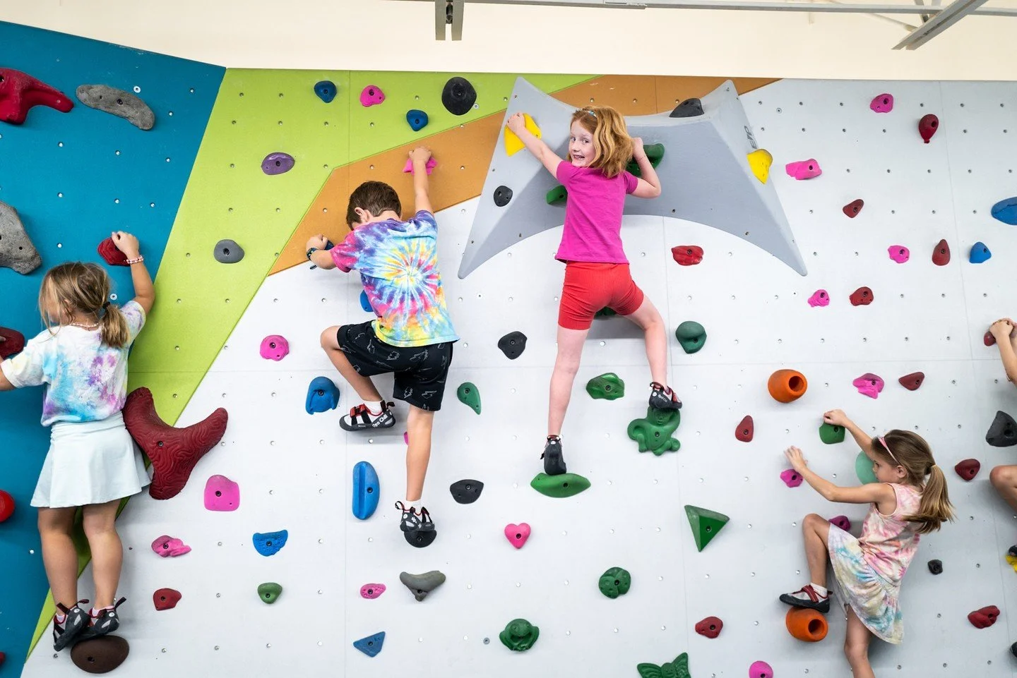 Looking for a way to keep the kids active over winter break? We have two camp options for kids from the ages of 6-14! Climbers will learn climbing basic, play games, and have personal instructions from our skilled staff!

Week 1: Monday 12/22- Wednes