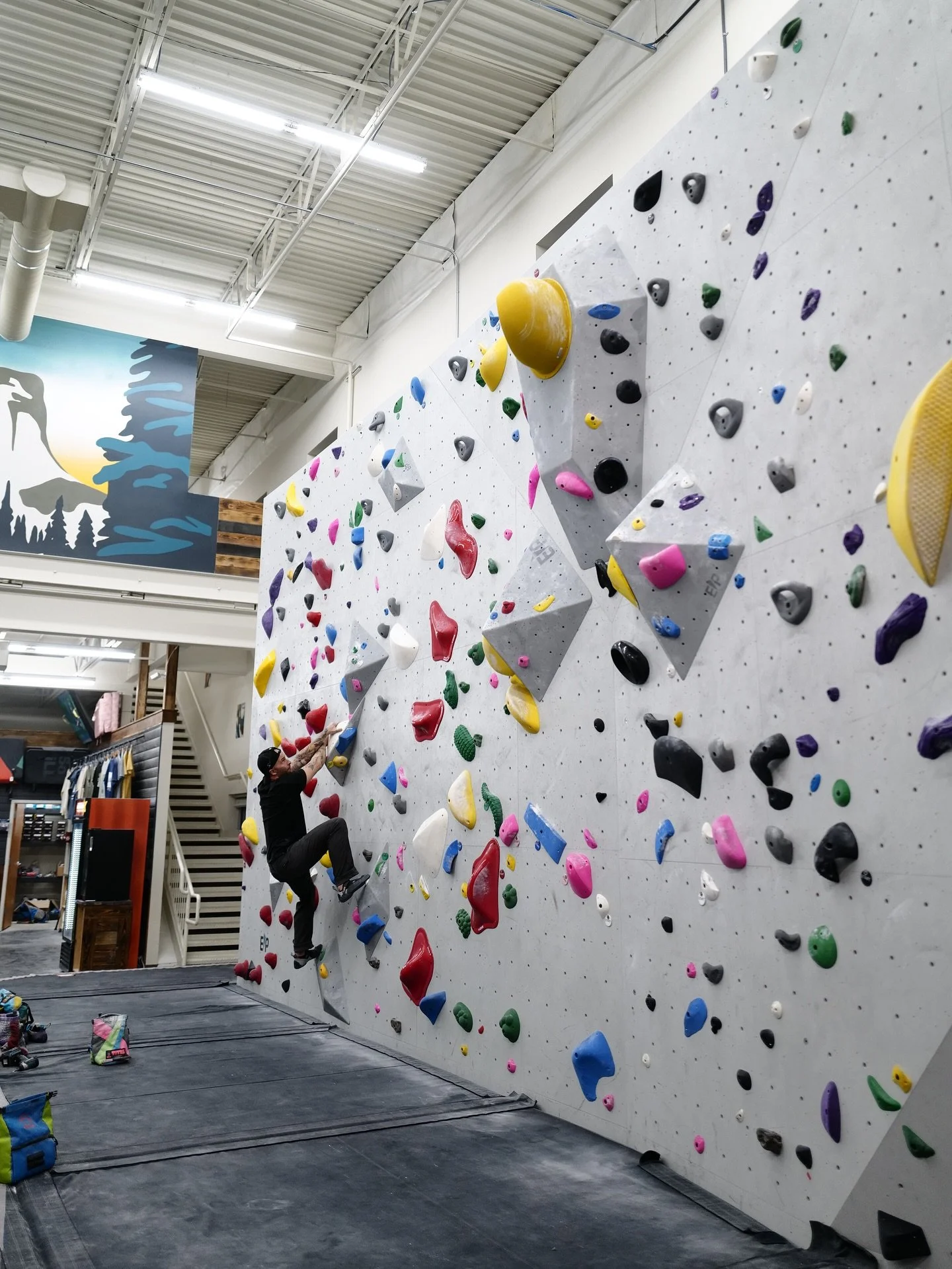 New boulders on the Retail Wall! Come on in out of the miserable cold and rain for some quality climbs! Give us your suggested grades on the Kaya app to help us out on the grades too!