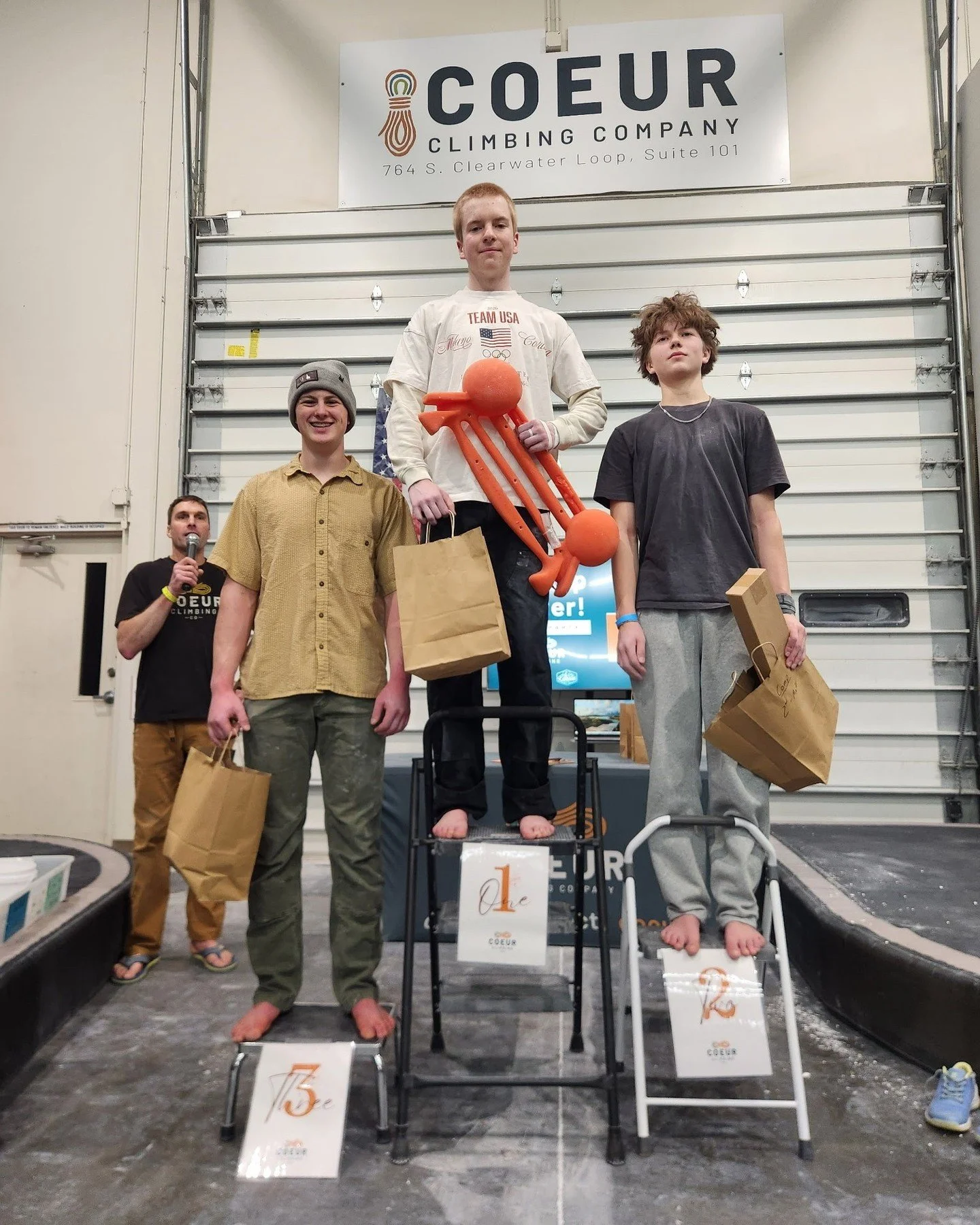 We had so much fun at the winter party! Shout out to the winners of the Volume Comp and Bingo winners! Don&rsquo;t forget to scoop up your $40 two week trial membership! Offer ends TOMORROW 3/13
Get your trial membership online or at the front desk!