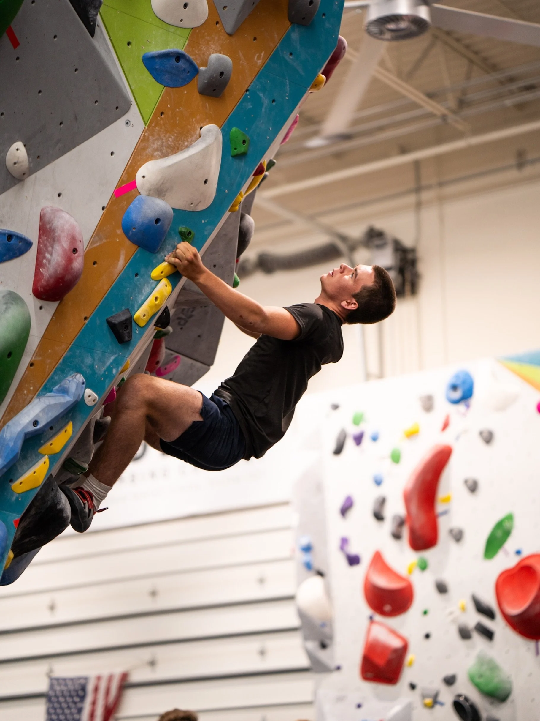Three big things for the month of June!
1: Summer Send Series has begun! A full summer competition with prizes! 
2: Early bird access at 6am for members Mondays and Wednesdays! 
3: Our annual B-day party celebration is June 20th, complete with a tape