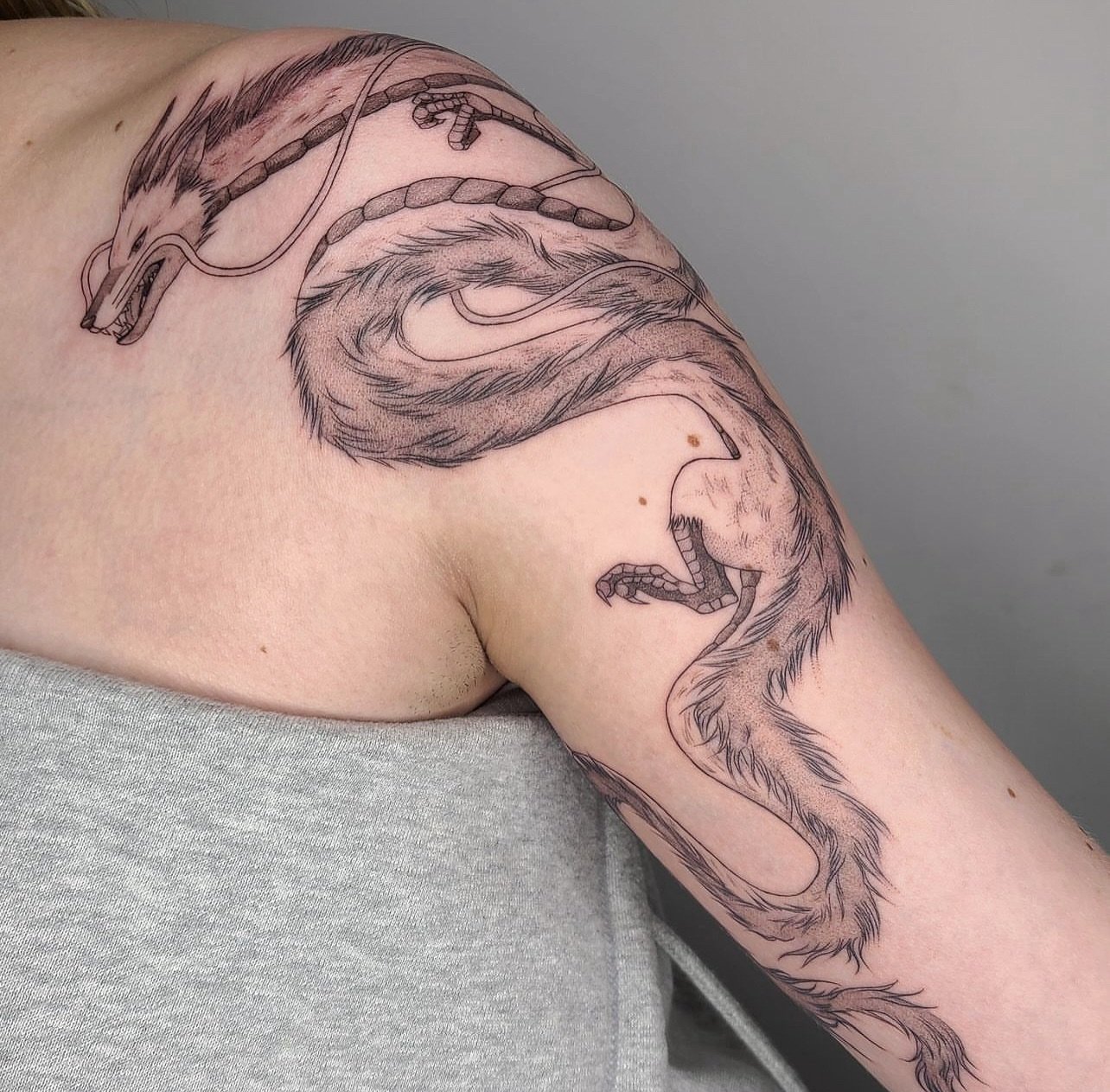 Haku 🐉 
Artist: @alcaterin.tattoo 
________________________________________________
[At Off the Ground Ink, we bring your tattoo ideas to life! 💭 For bookings and inquiries, reach out to us by email at offthegroundink@gmail.com]
.
.
.
.
.
#tattoo #