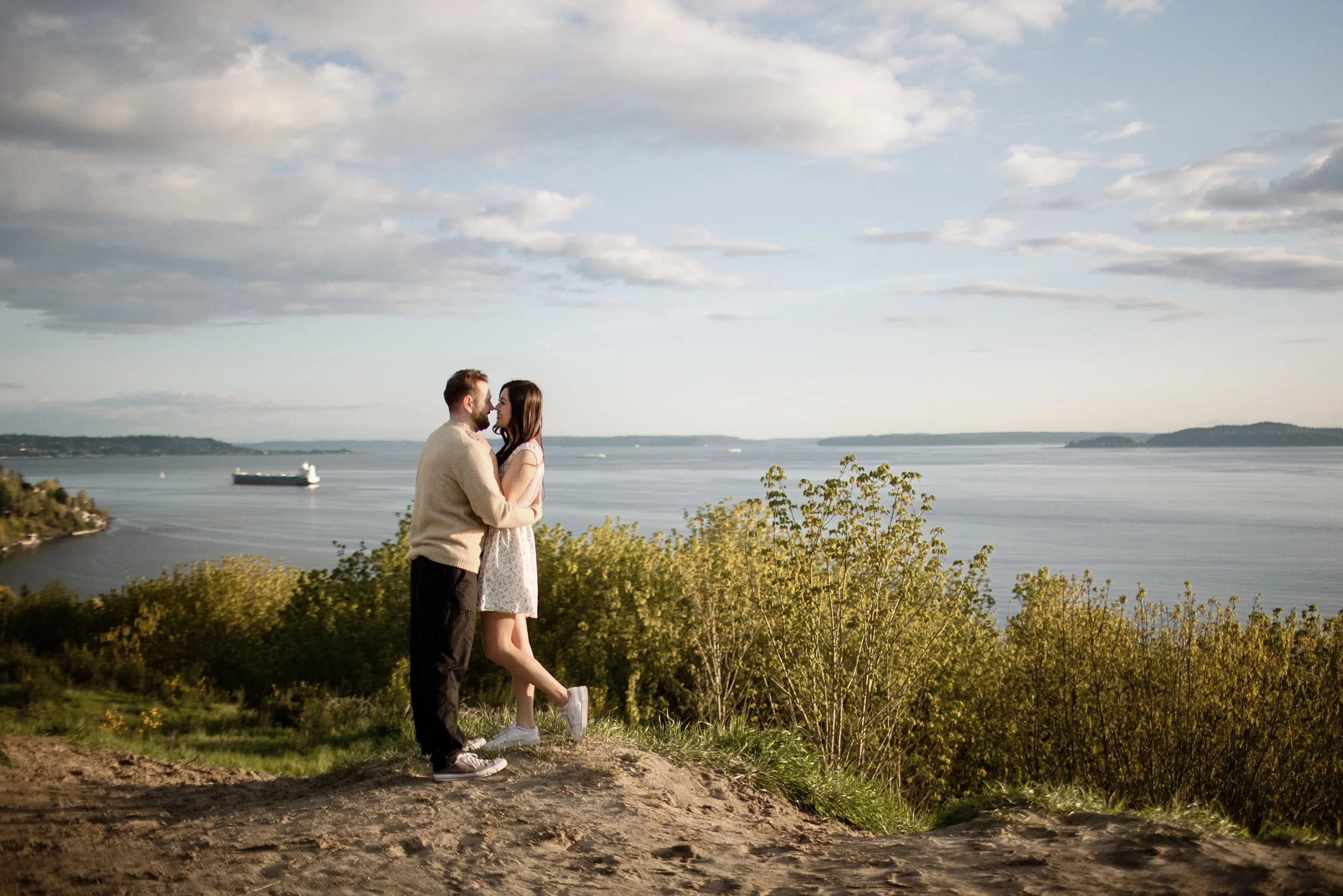 discovery-park-engagement-session-magnolia-seattle-A&C-213.jpg