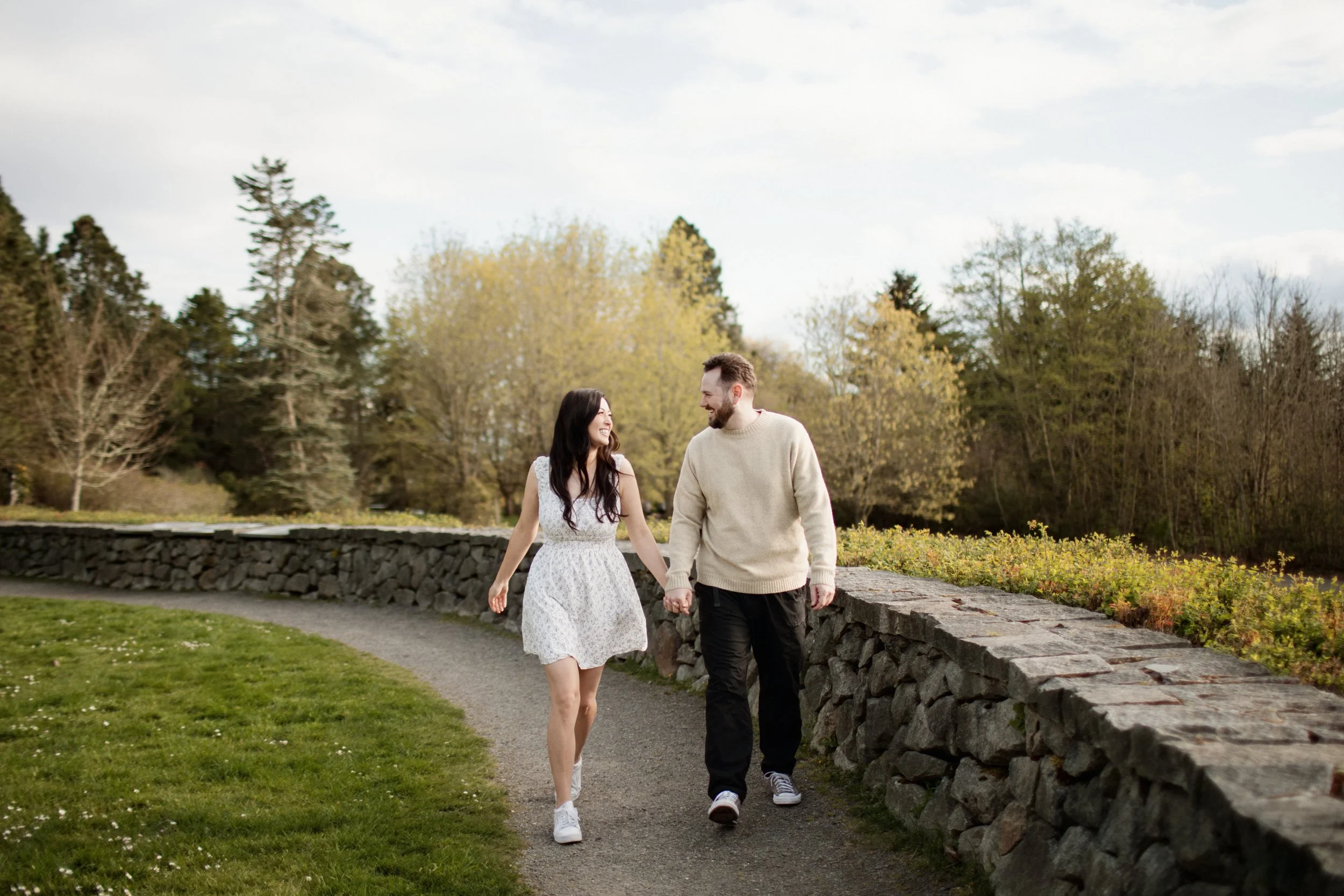 discovery-park-engagement-session-magnolia-seattle-A&C-3.jpg