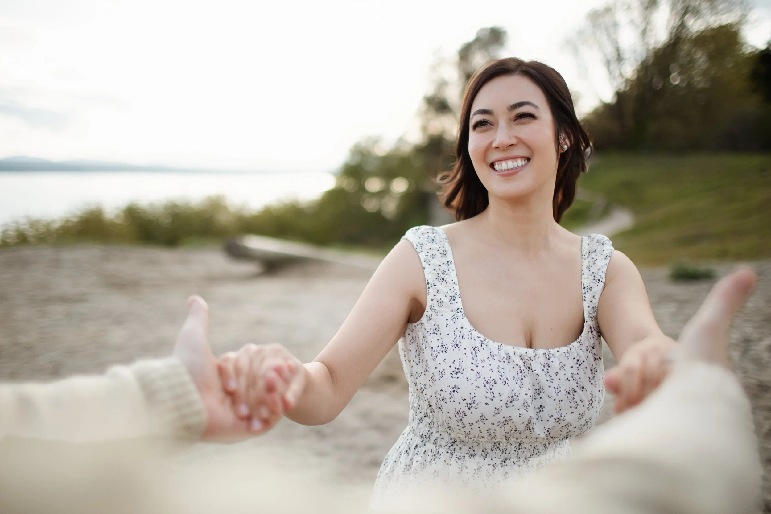 discovery-park-engagement-session-magnolia-seattle-A&C-78.jpg