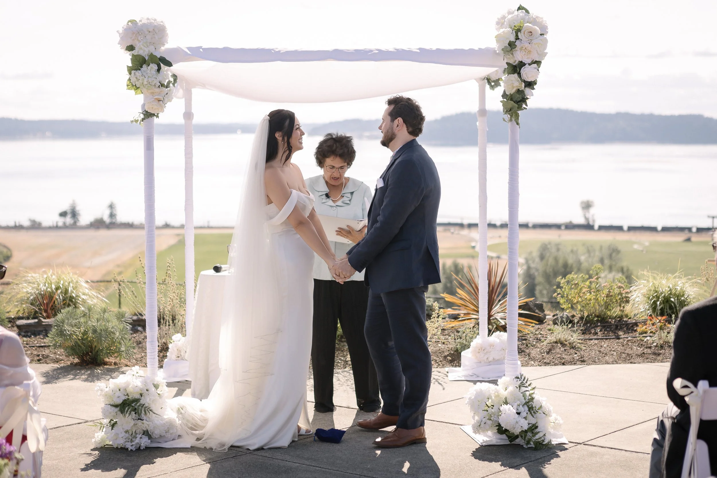 chambers-bay-wedding-venue-photographer-antonio-zaribi-A&C-588.jpg
