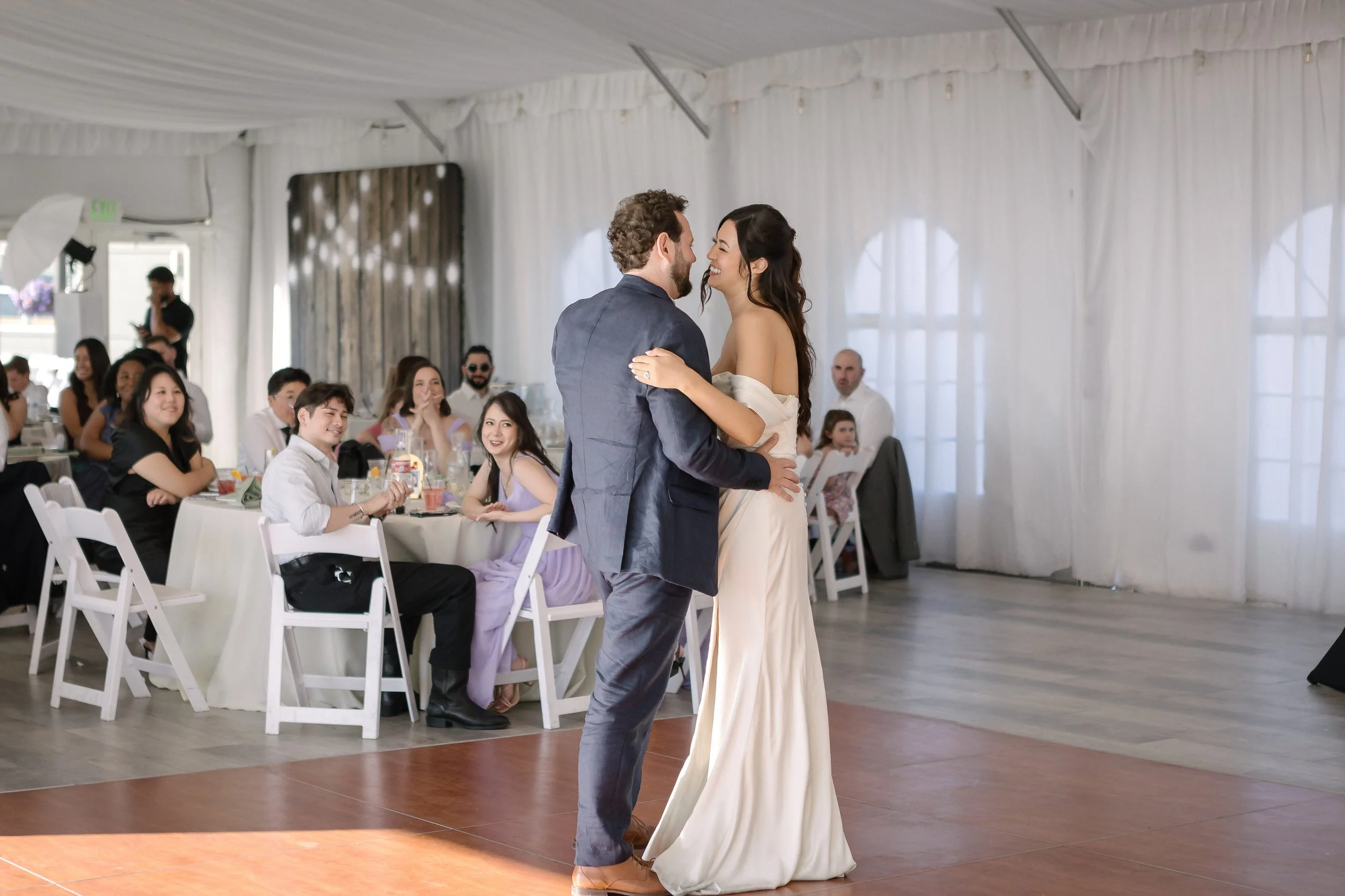 chambers-bay-wedding-venue-photographer-antonio-zaribi-A&C-727.jpg