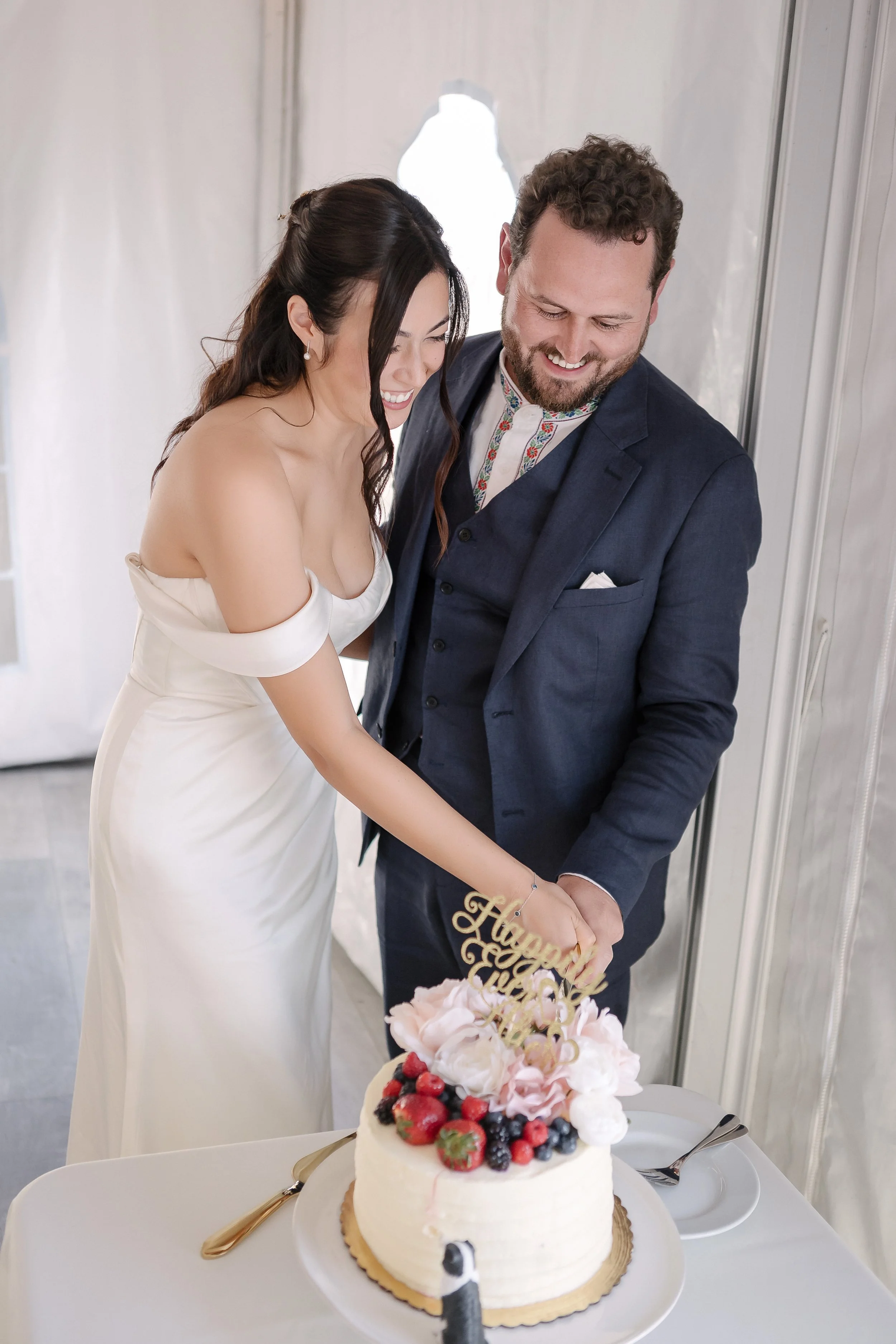 chambers-bay-wedding-venue-photographer-antonio-zaribi-A&C-840.jpg