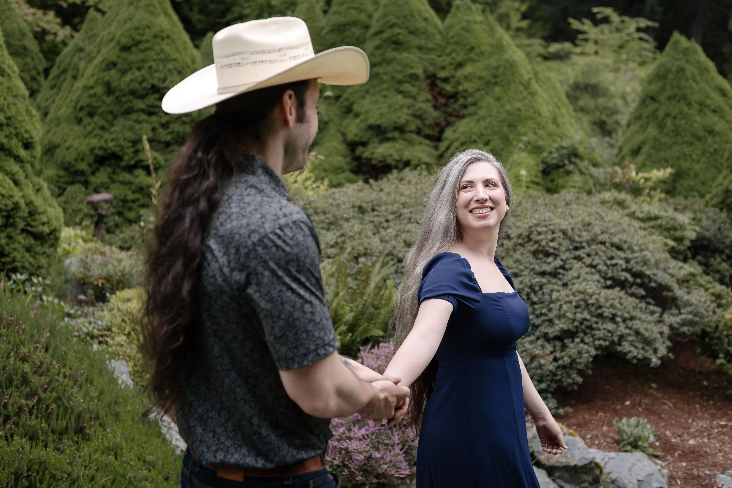 meerkerk-gardens-engagement-session-whidbey-island-antonio-zaribi-J&S.jpg-83.jpg
