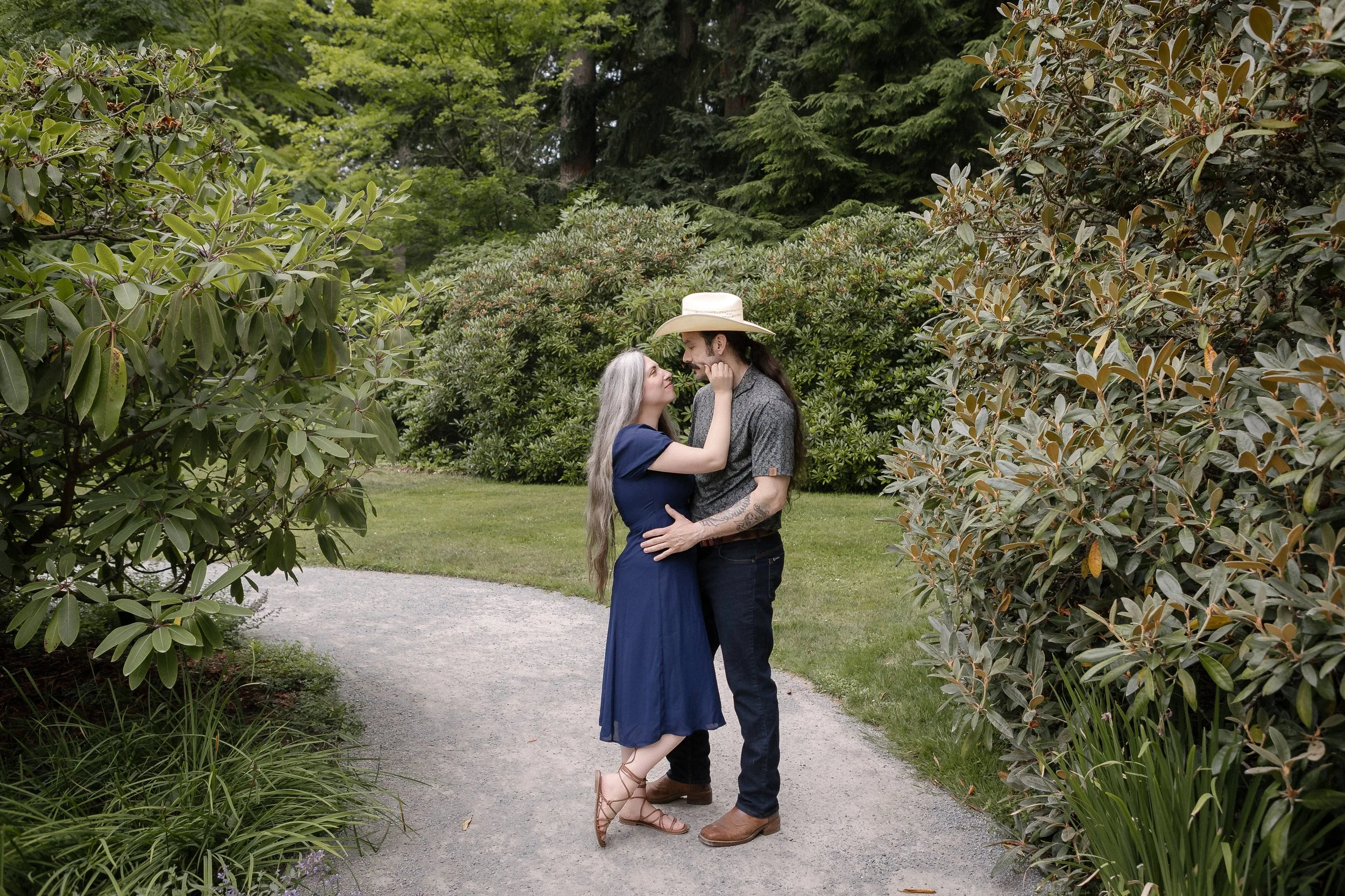meerkerk-gardens-engagement-session-whidbey-island-antonio-zaribi-J&S.jpg-182.jpg