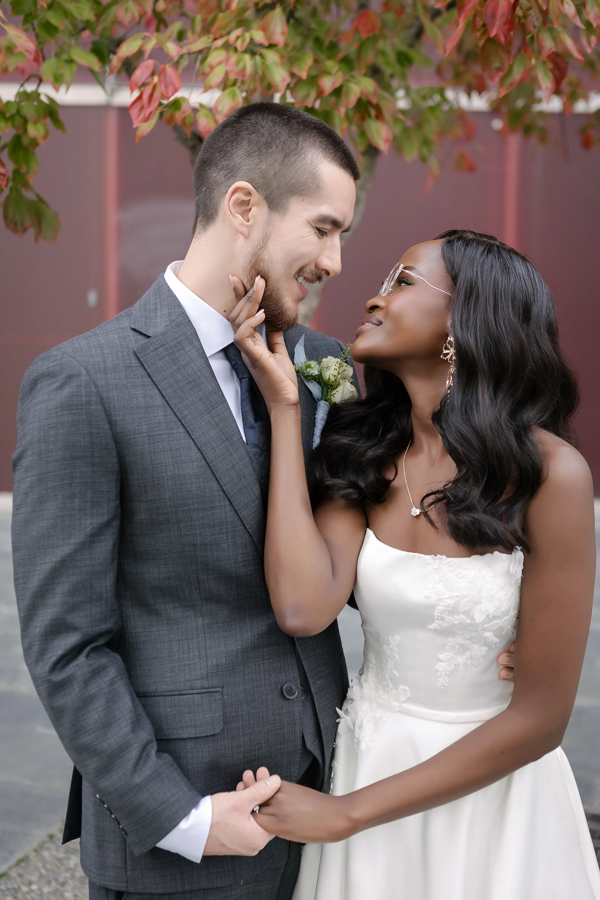  Newly married couple celebrating their downtown Seattle wedding inlove 