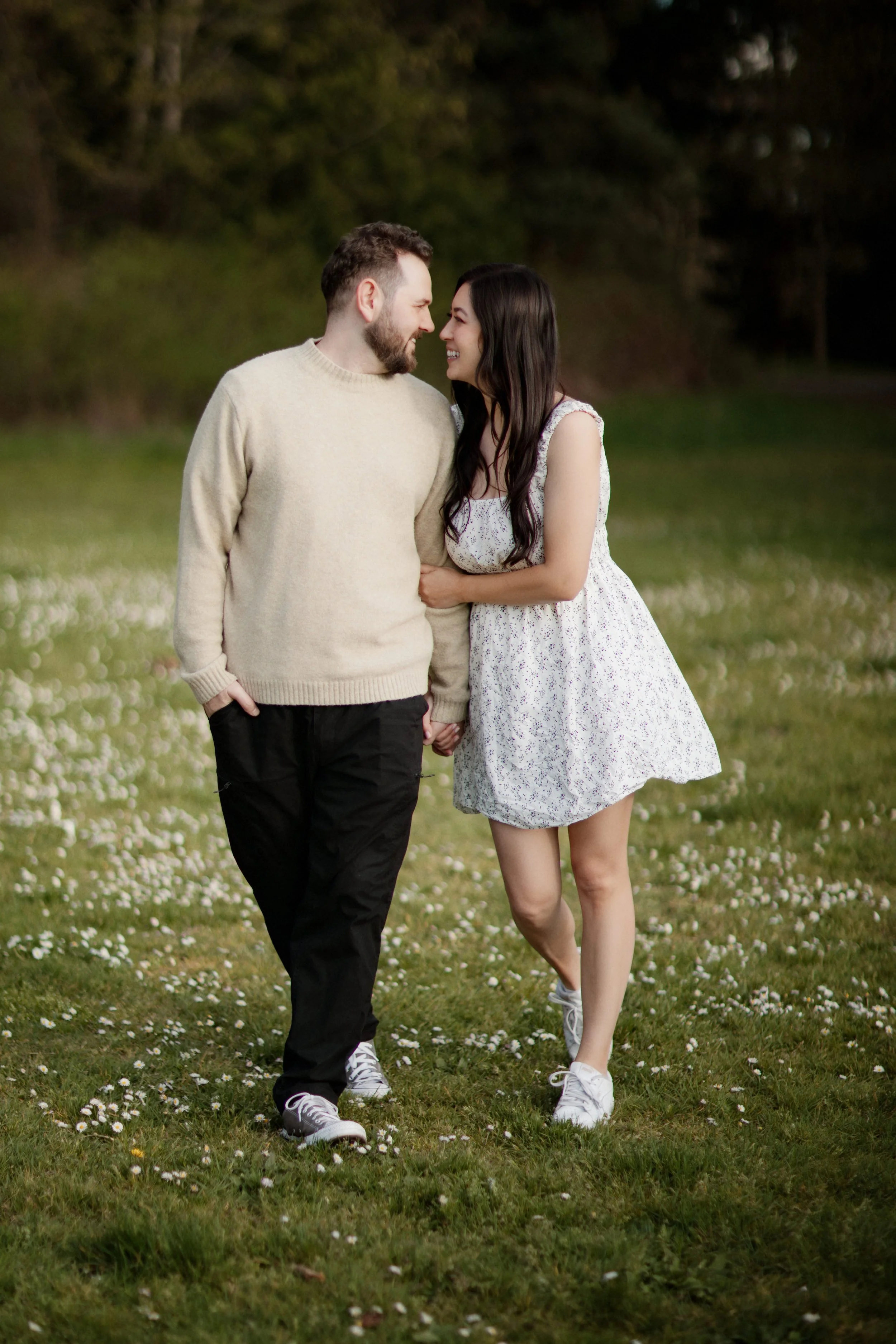 discovery-park-engagement-session-magnolia-seattle-A&C-30.jpg