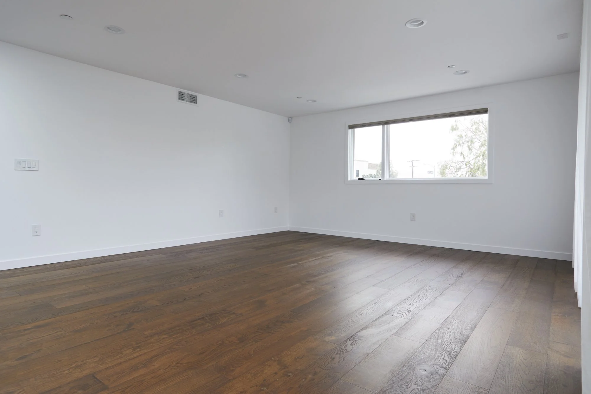 Kinfolk_Rose_Apt3_11744 1.jpg