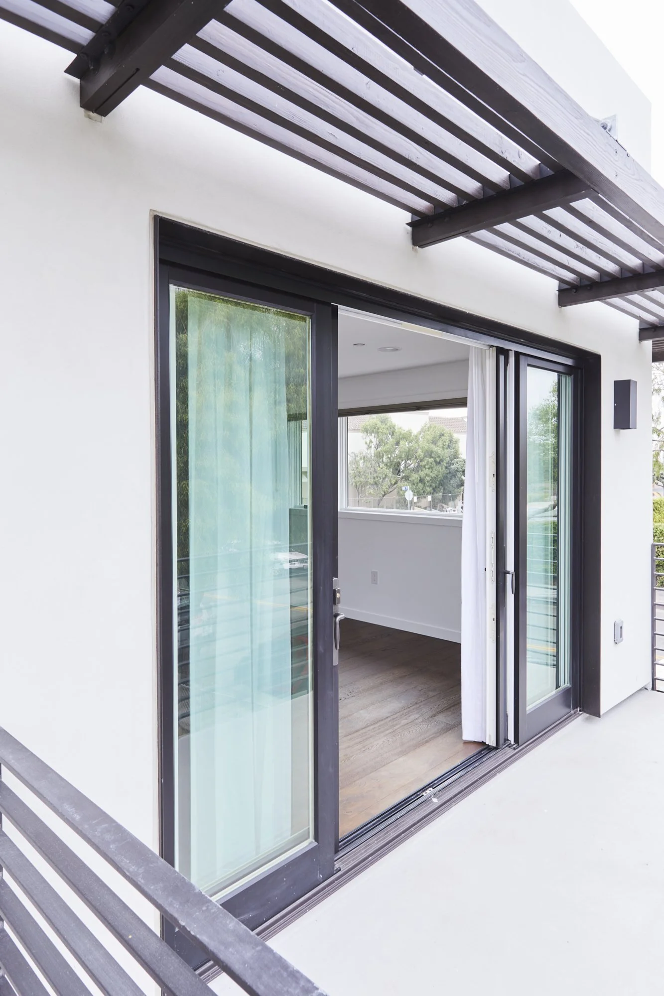 Kinfolk_Rose_Apt3_11747 1.jpg