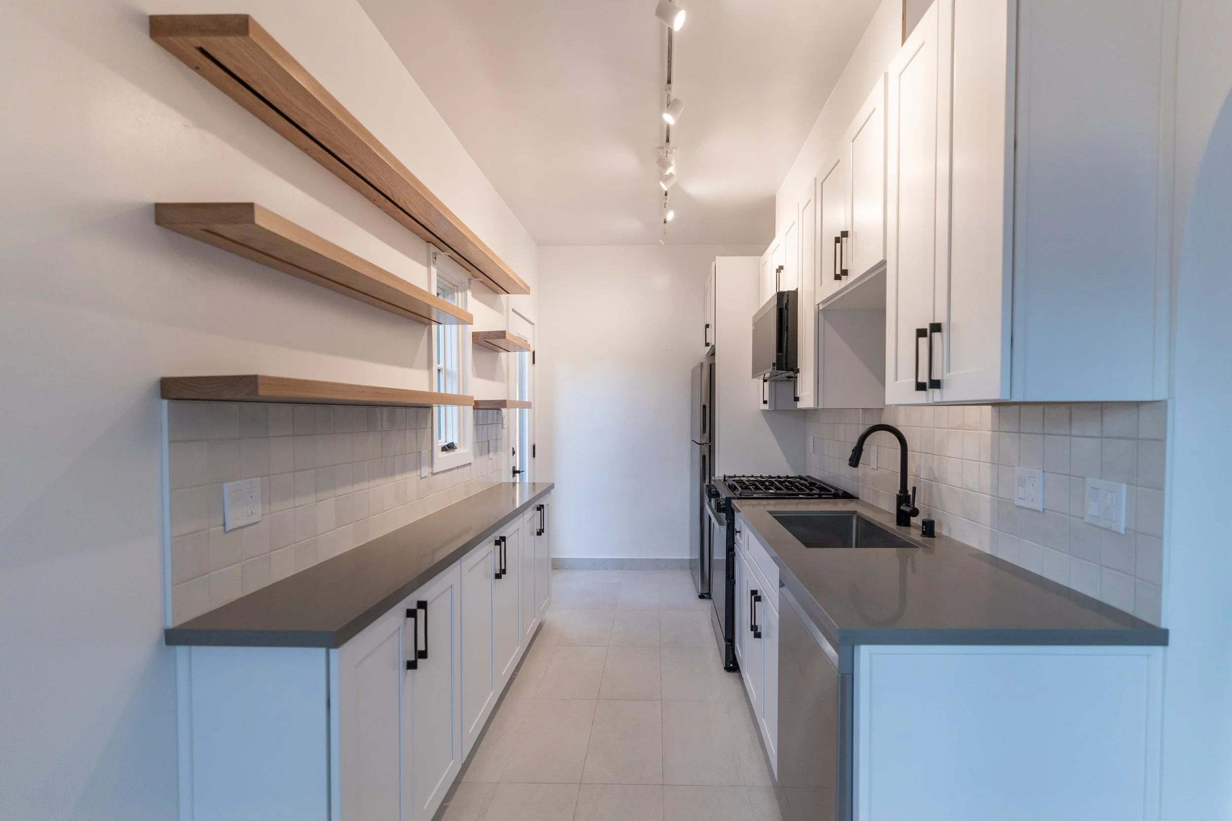 ©Scott Sporleder - Riveria-30.jpg