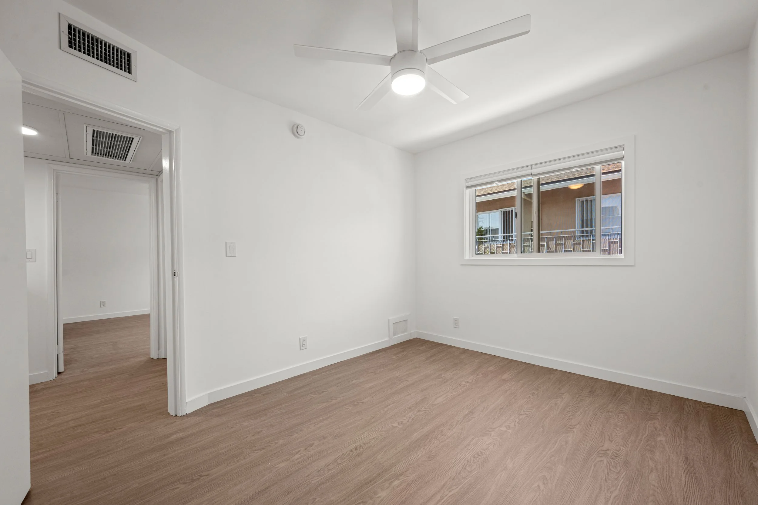 4061 Lafayette place-APt 6-09-17-2026-14.jpg