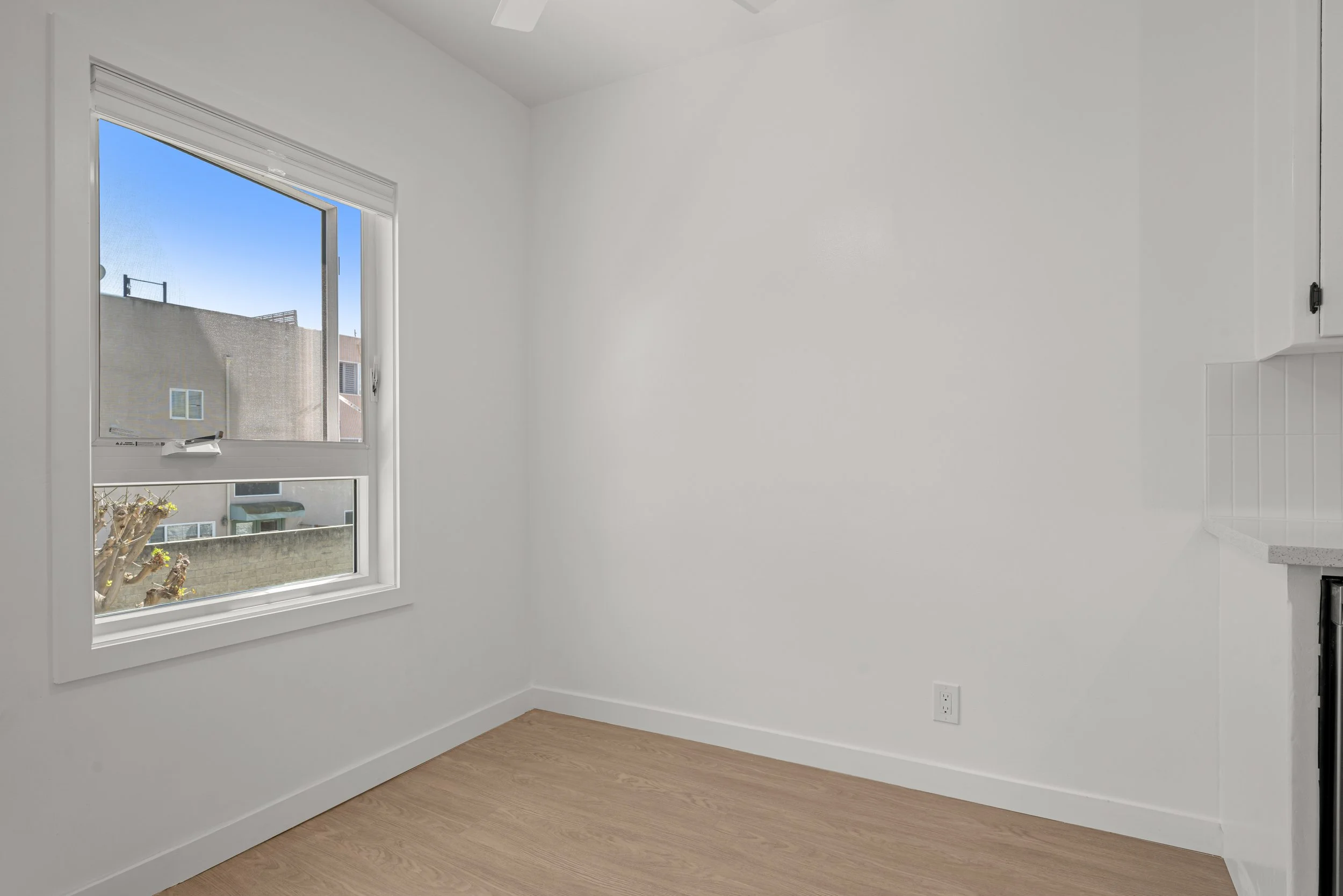 4061 Lafayette place-APt 6-09-17-2026-4.jpg