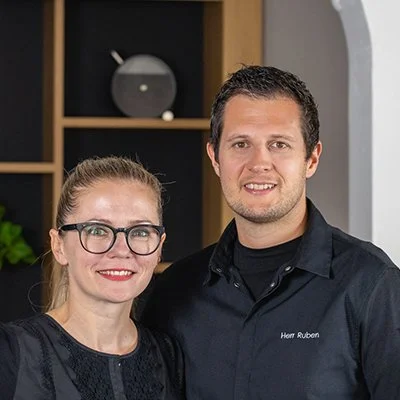Cornelia und Ruben Baumgart - Sascha Perrone.jpg