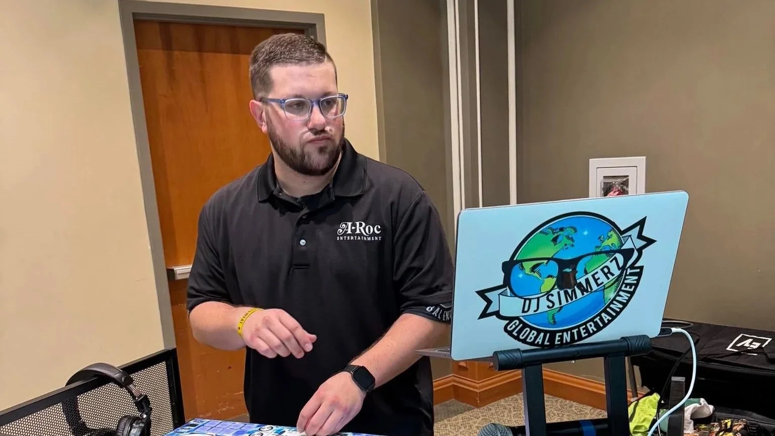 Simmer+A-Roc+Entertainment.jpg