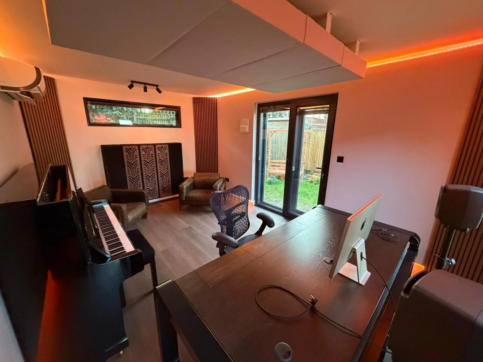 WhatsApp Image 2026-03-05 at 16.40.59.jpeg