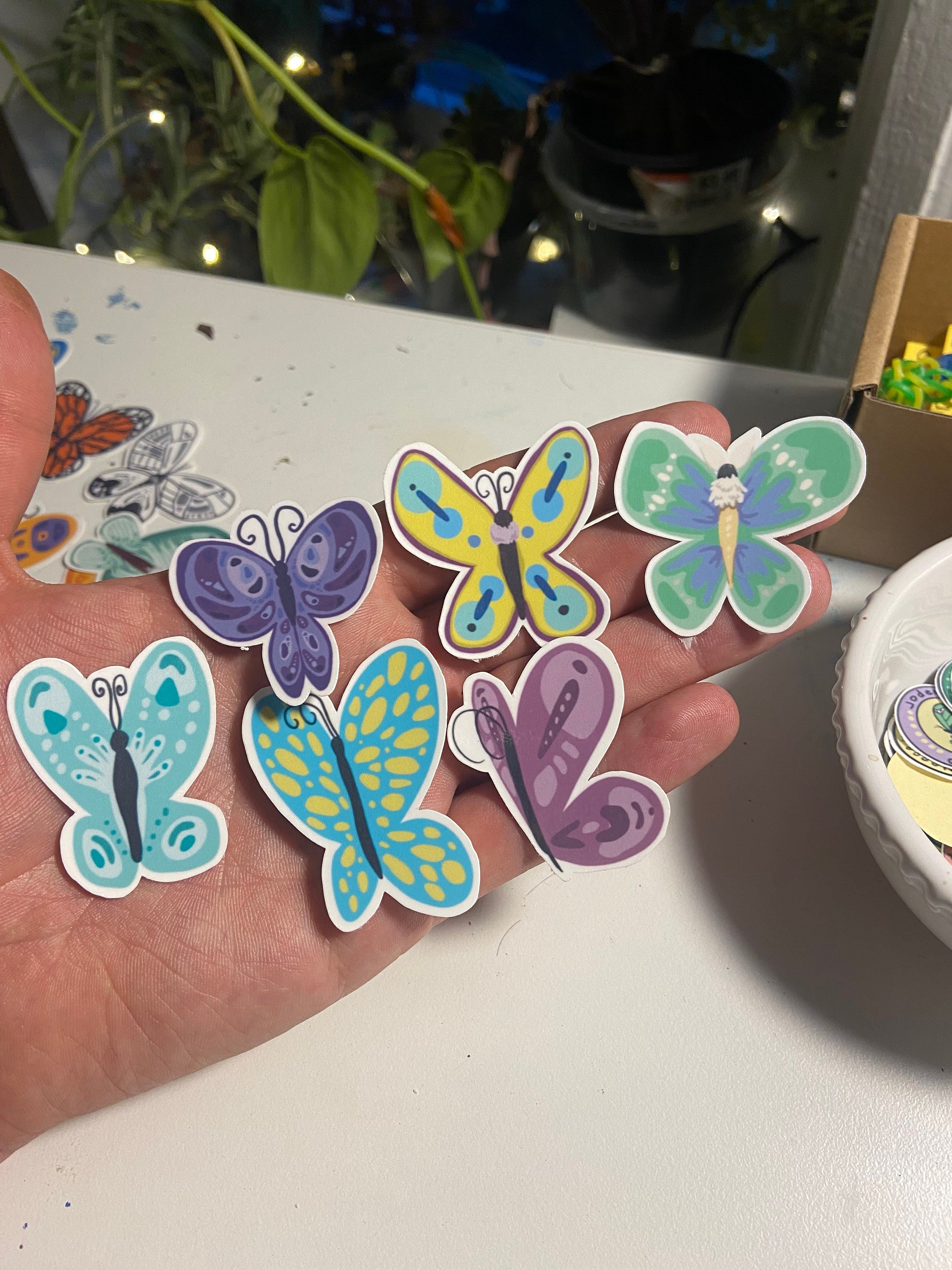 https://i.etsystatic.com/33776459/r/il/75c704/4827756034/il_fullxfull.4827756034_qkvg.jpg