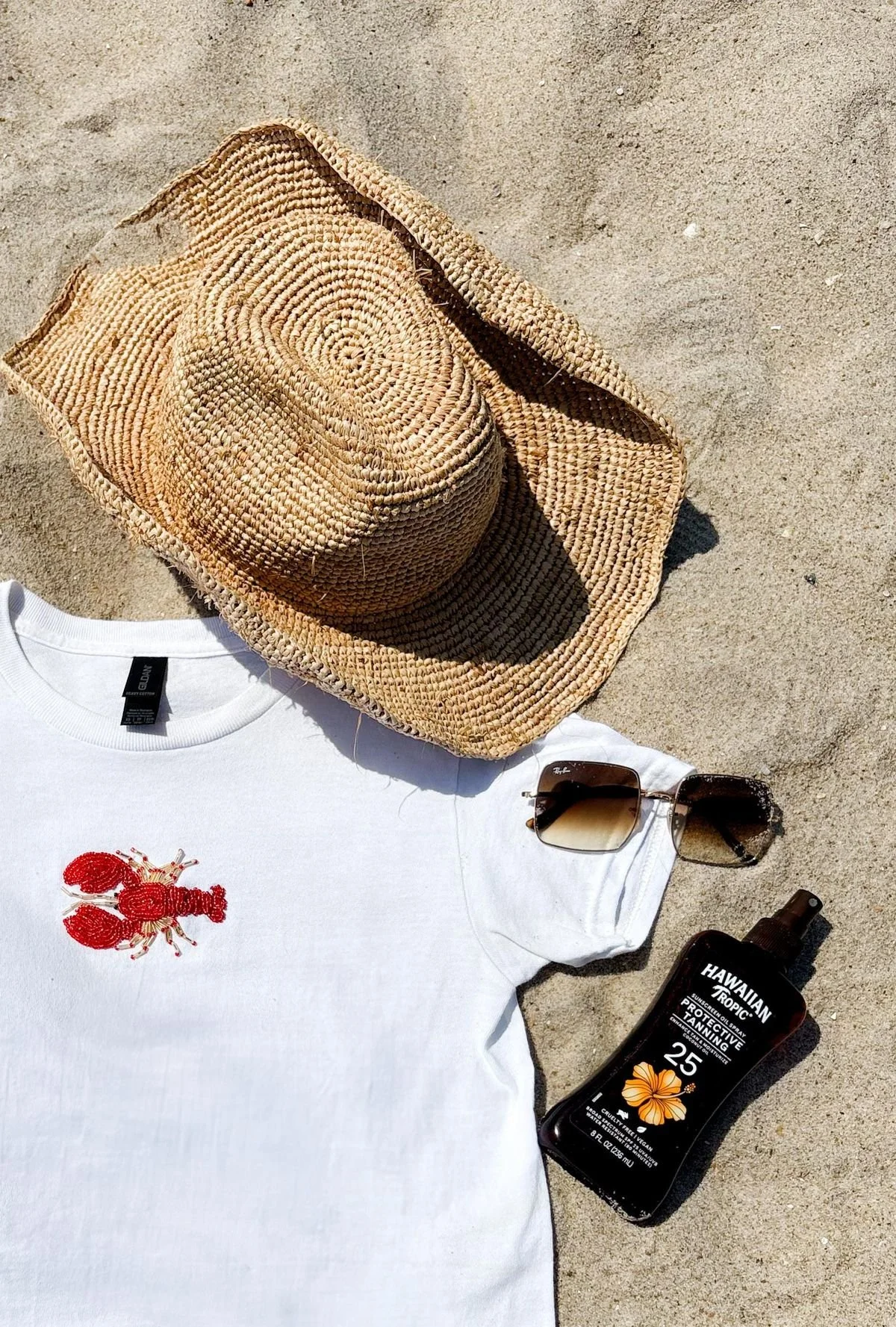 Beaded coastal lobster t-shirt