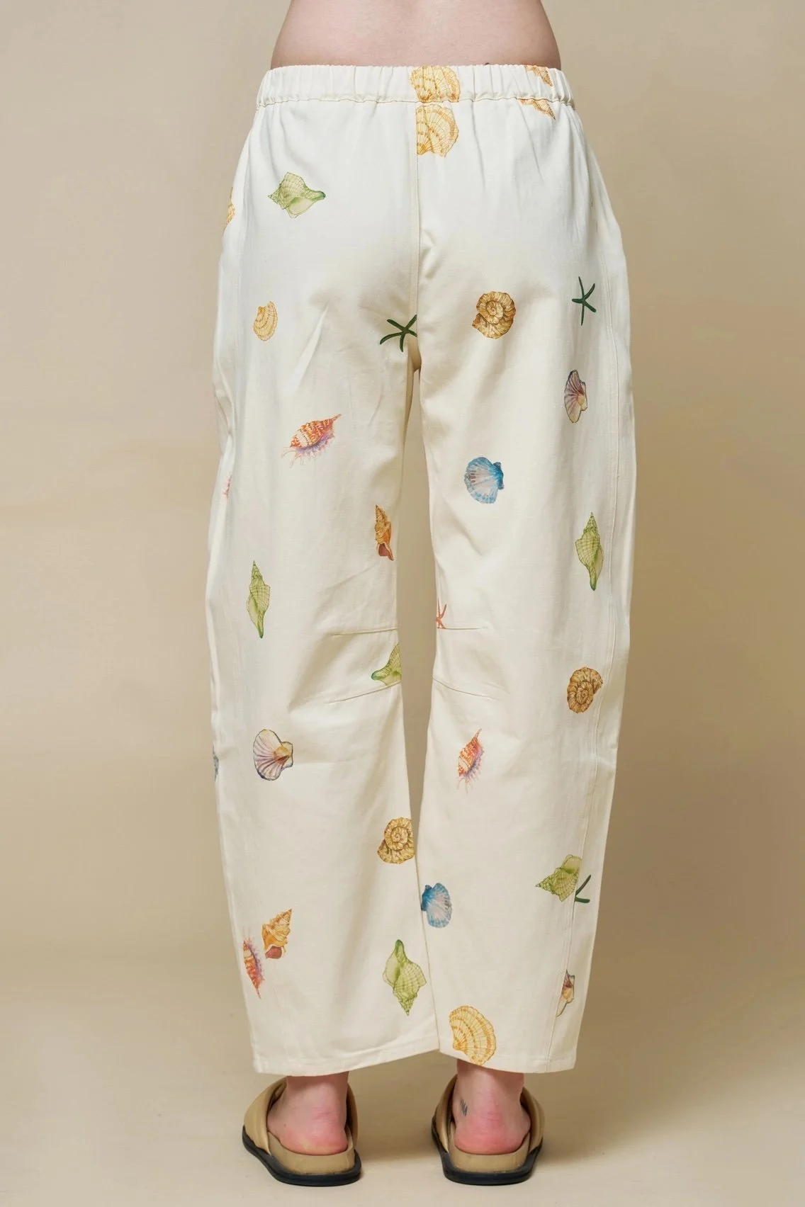 Beachwalk Seashell Barrel Jeans 3.jpeg
