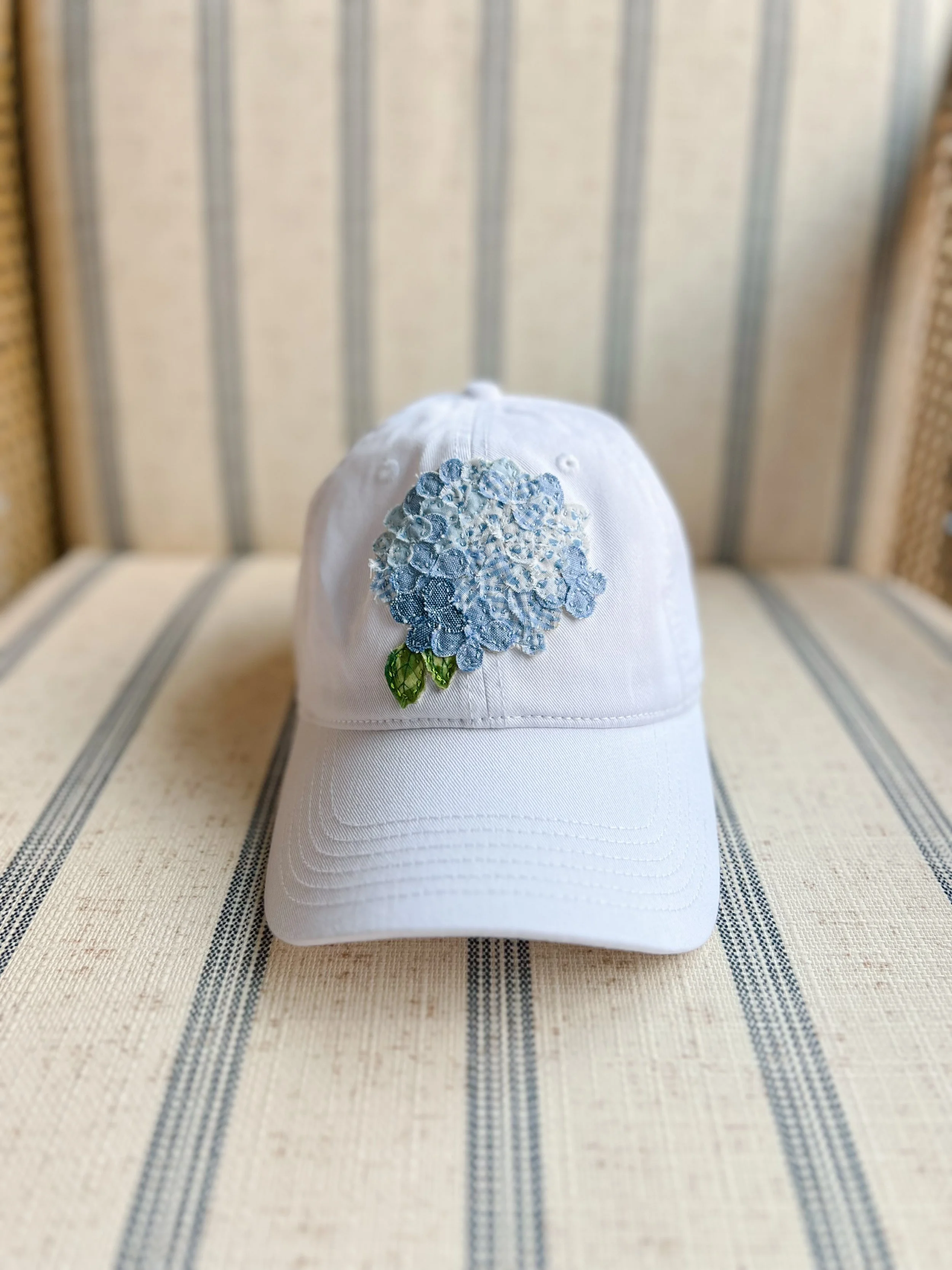 Hydrangea Cap – White with Blue Hydrangea 3