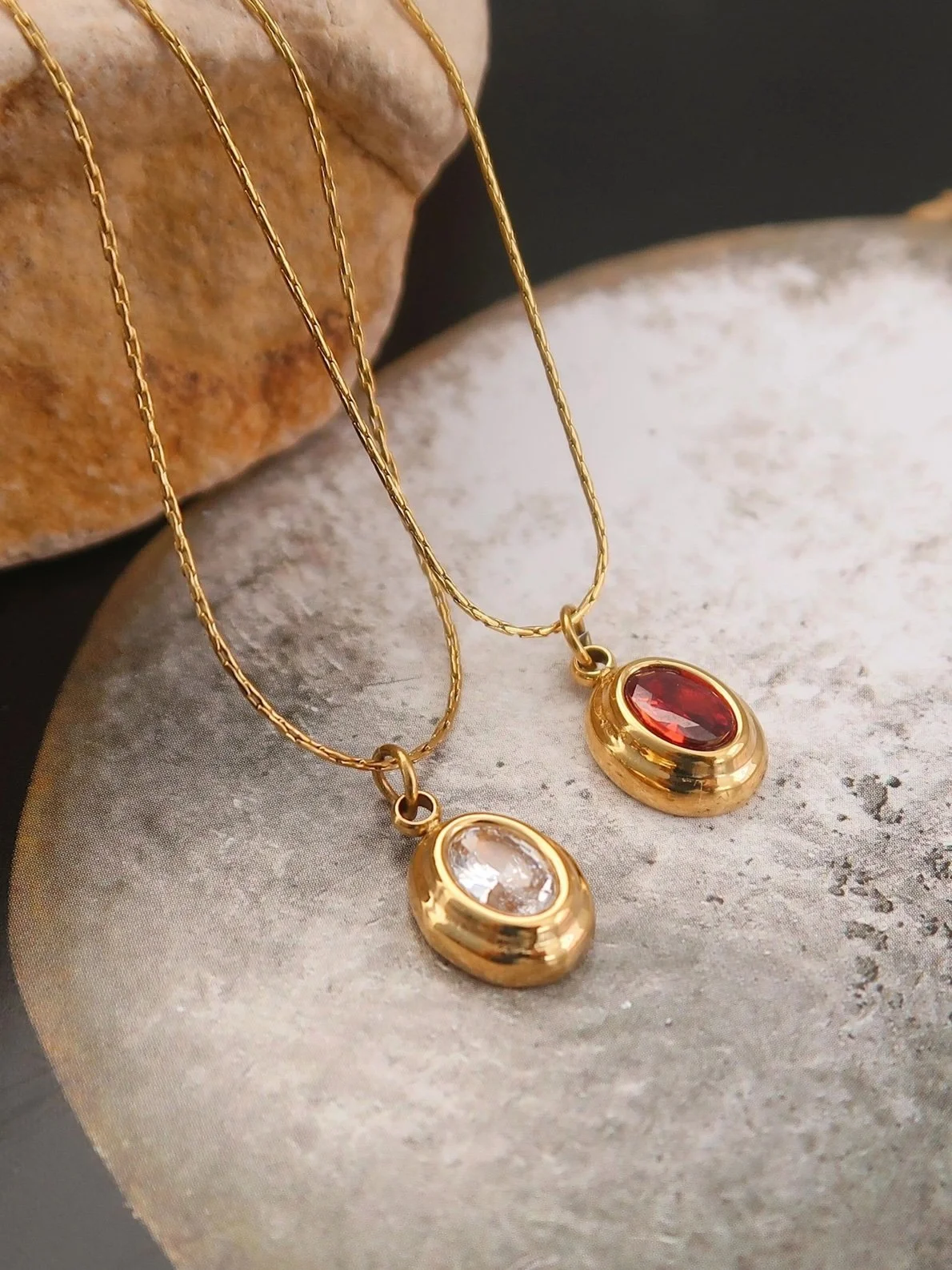Cornelia gemstone necklace with oval clear stone