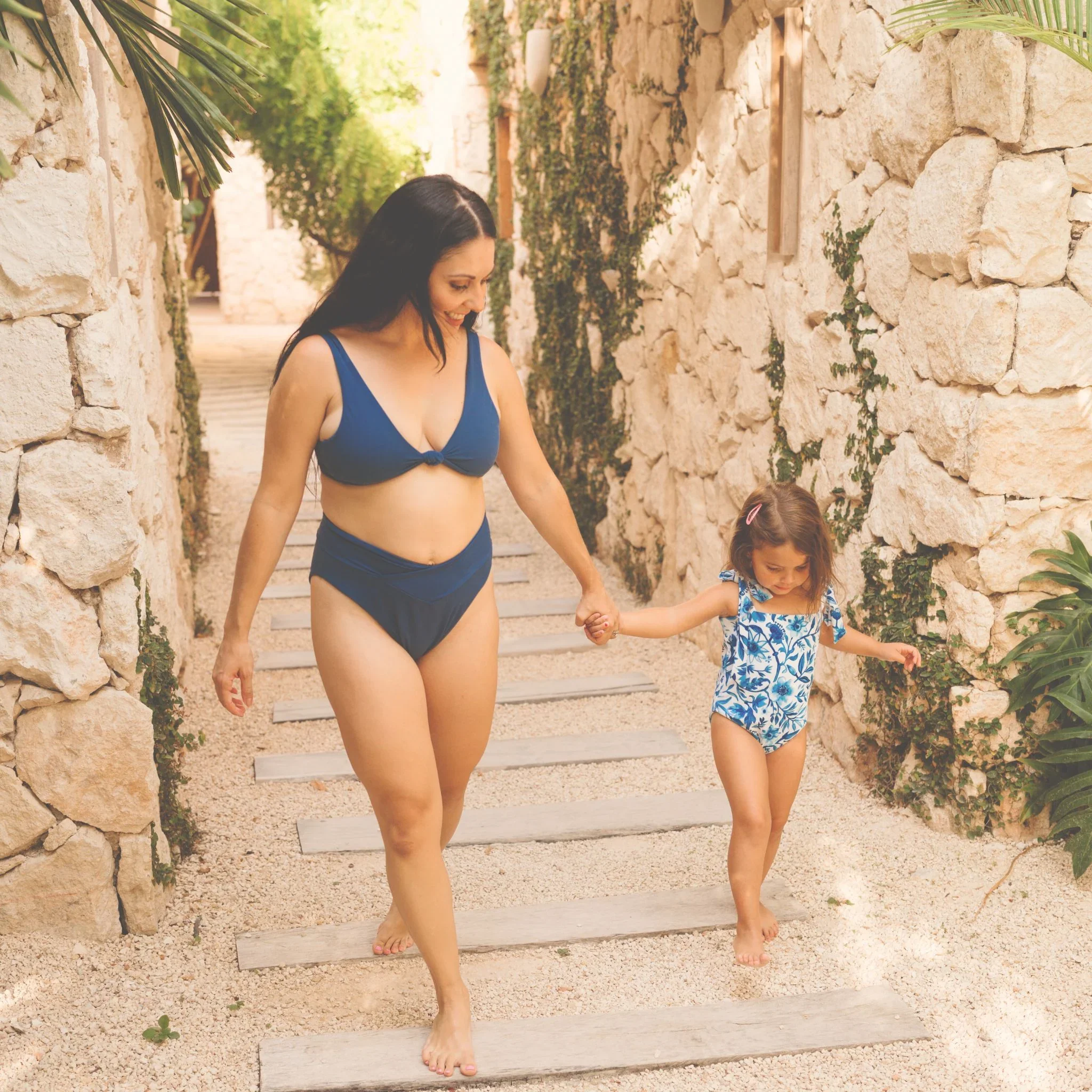 Kaia Knot Bikini Top - Navy 5.webp