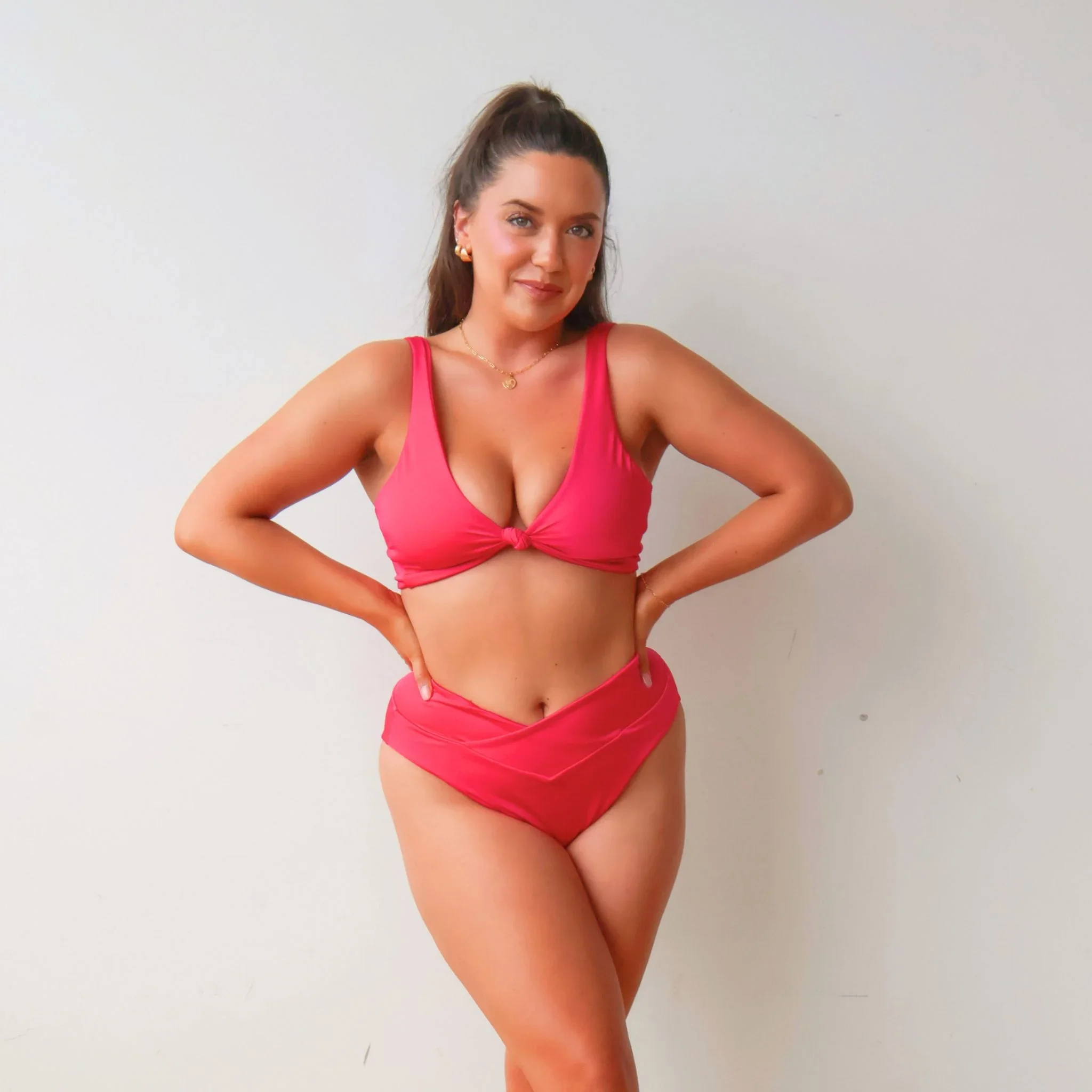 Kaia Knot Bikini Top - Fuchsia 2.webp