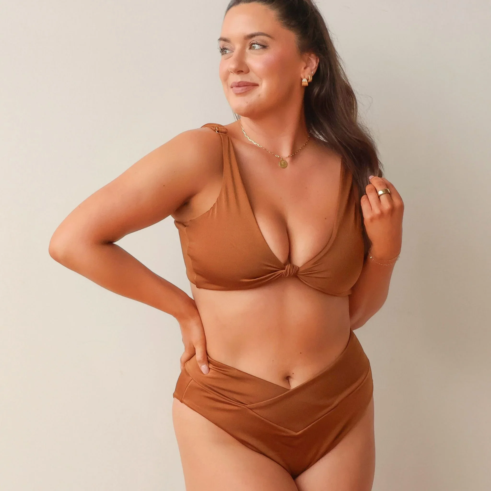 Kaia Knot Bikini Top - Cinnamon 5.webp