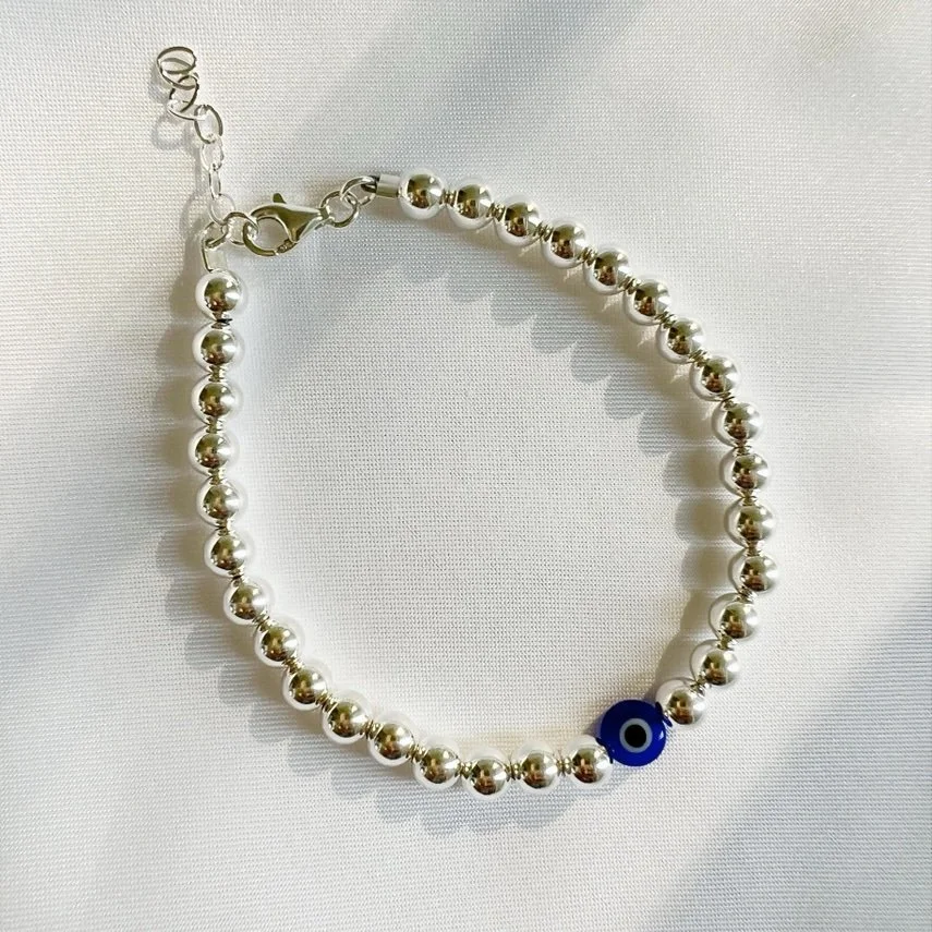 Shield Protective Eye Bracelet Silver 1.jpg