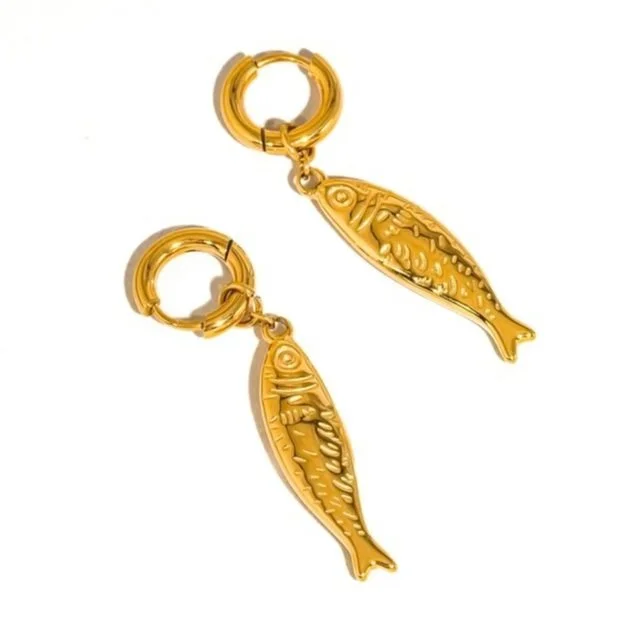 Nibe+Gold+Fish+Earrings+3.jpg