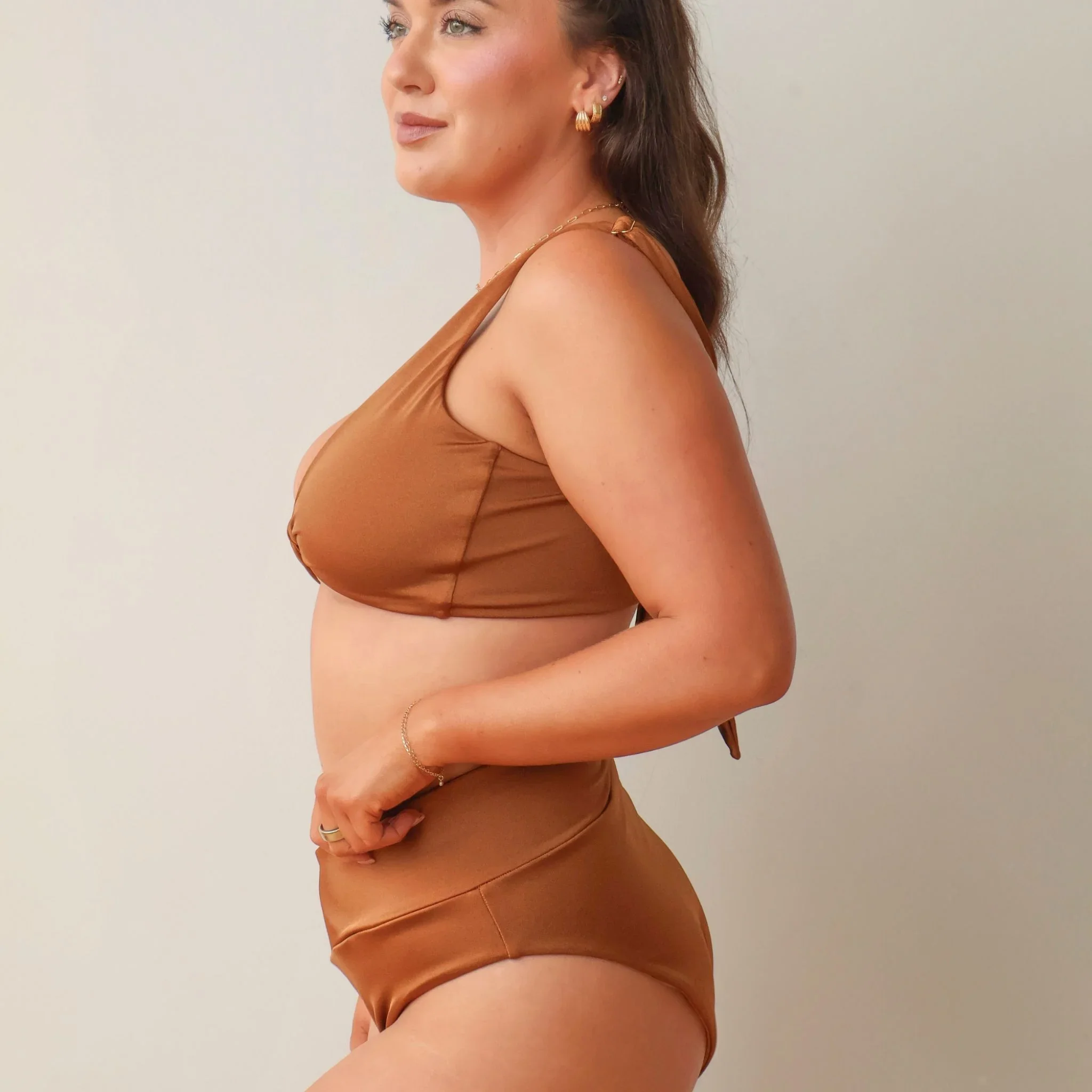 Kaia Knot Bikini Top - Cinnamon 6.webp