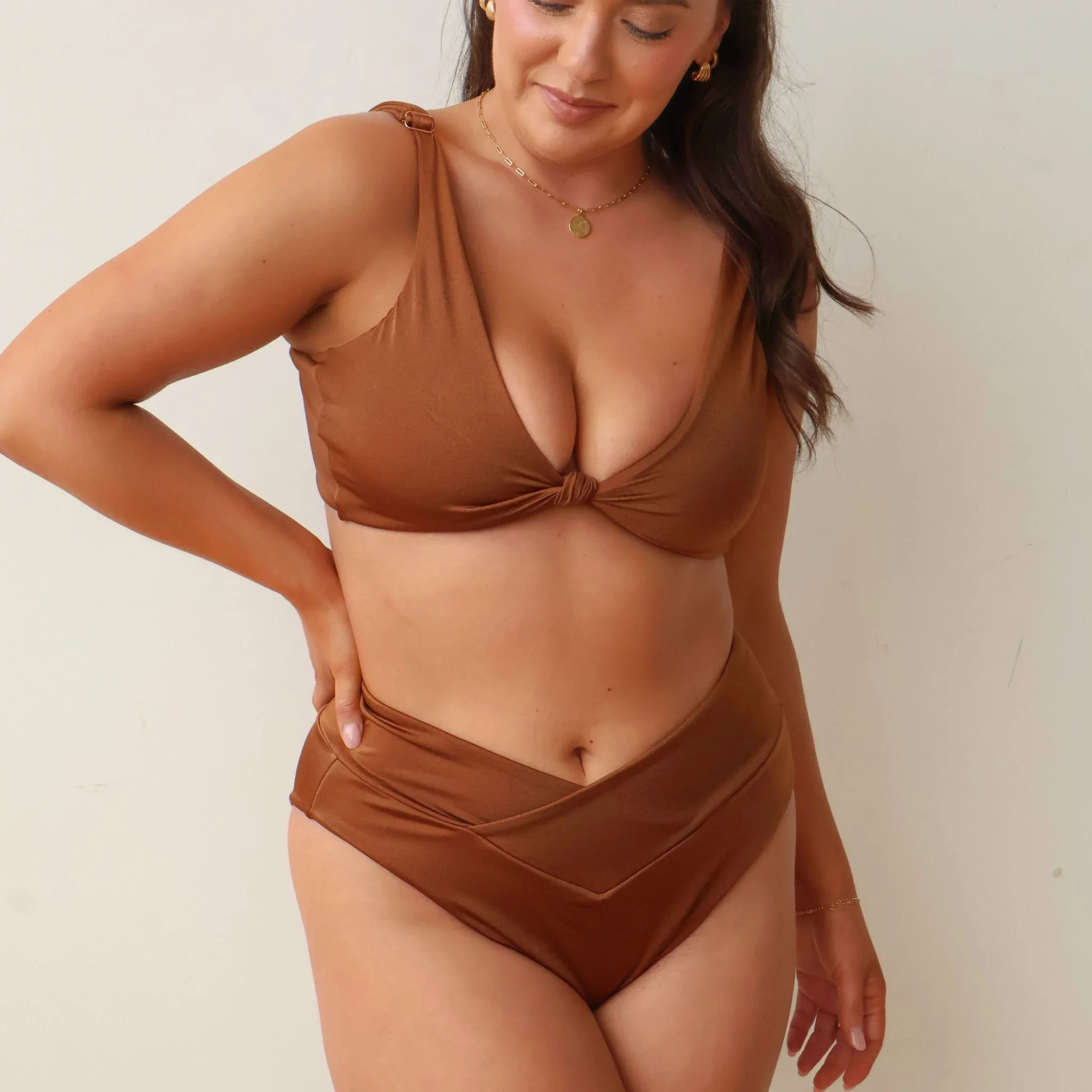 Kaia Knot Bikini Top - Cinnamon 4.webp