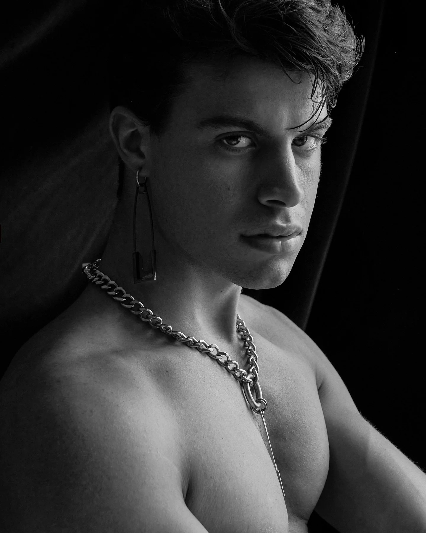 Since we were hacked, we&rsquo;re looking back&mdash;By now, ANDREW MATARAZZO is a household name, with his breakout roles in Teen Wolf and Jane The Virgin. The multi-talented Andrew Matarazzo is embarking on his new role of Bad Boy Logan in Net&rdqu