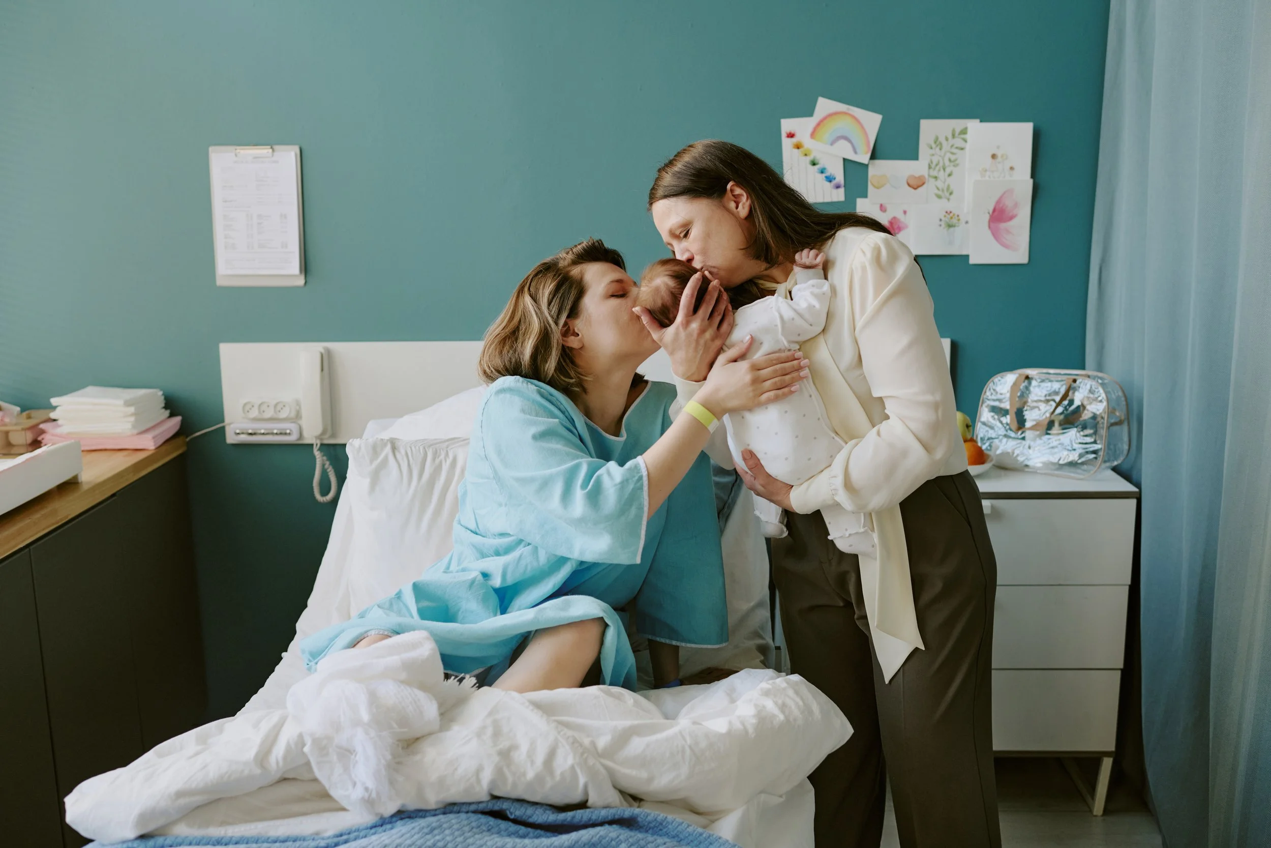 How Does Postpartum Doula Care Support New Mothers’ Recovery
