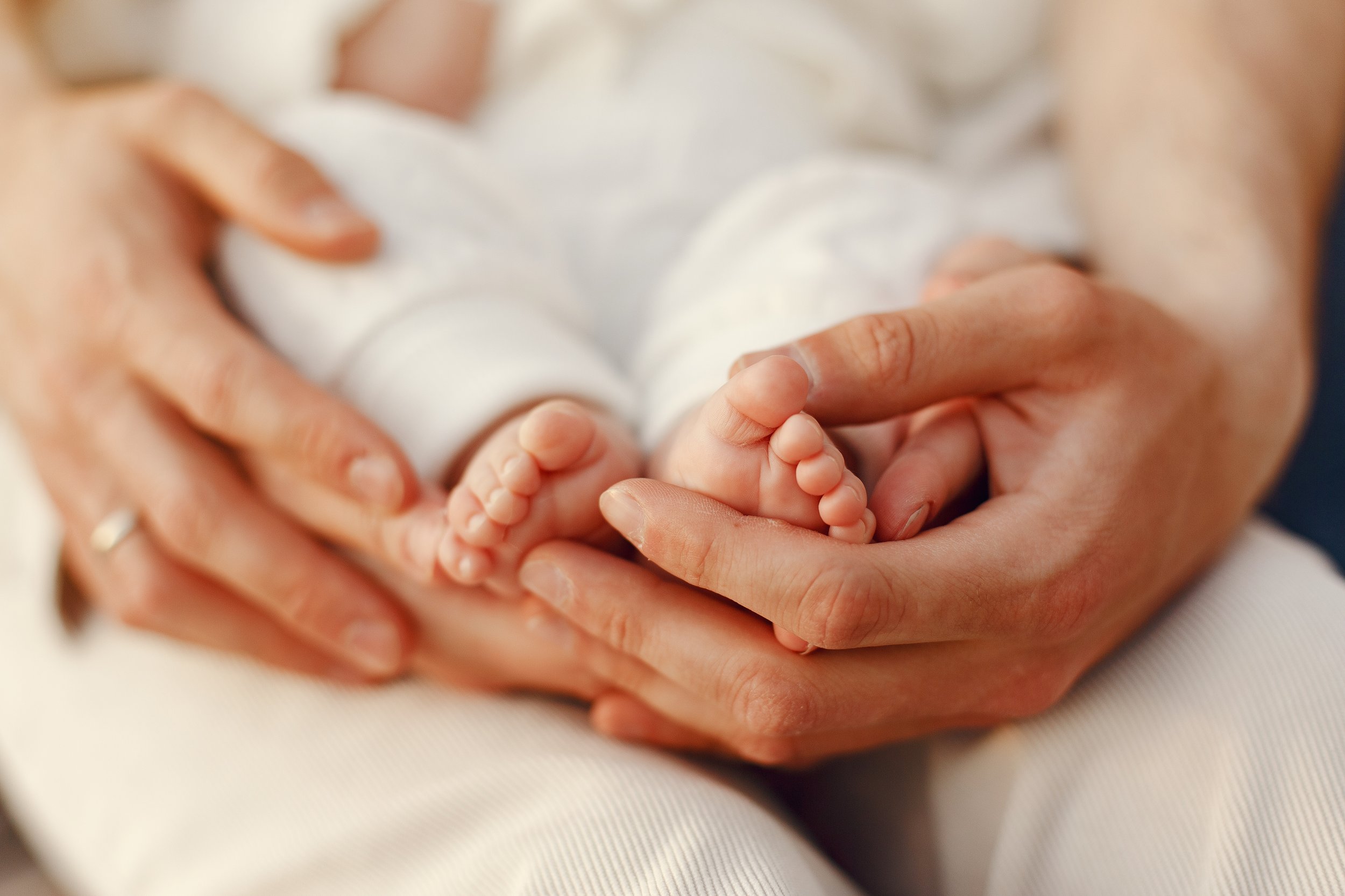 Natural Birth vs Epidural Birth: What's Right for You?