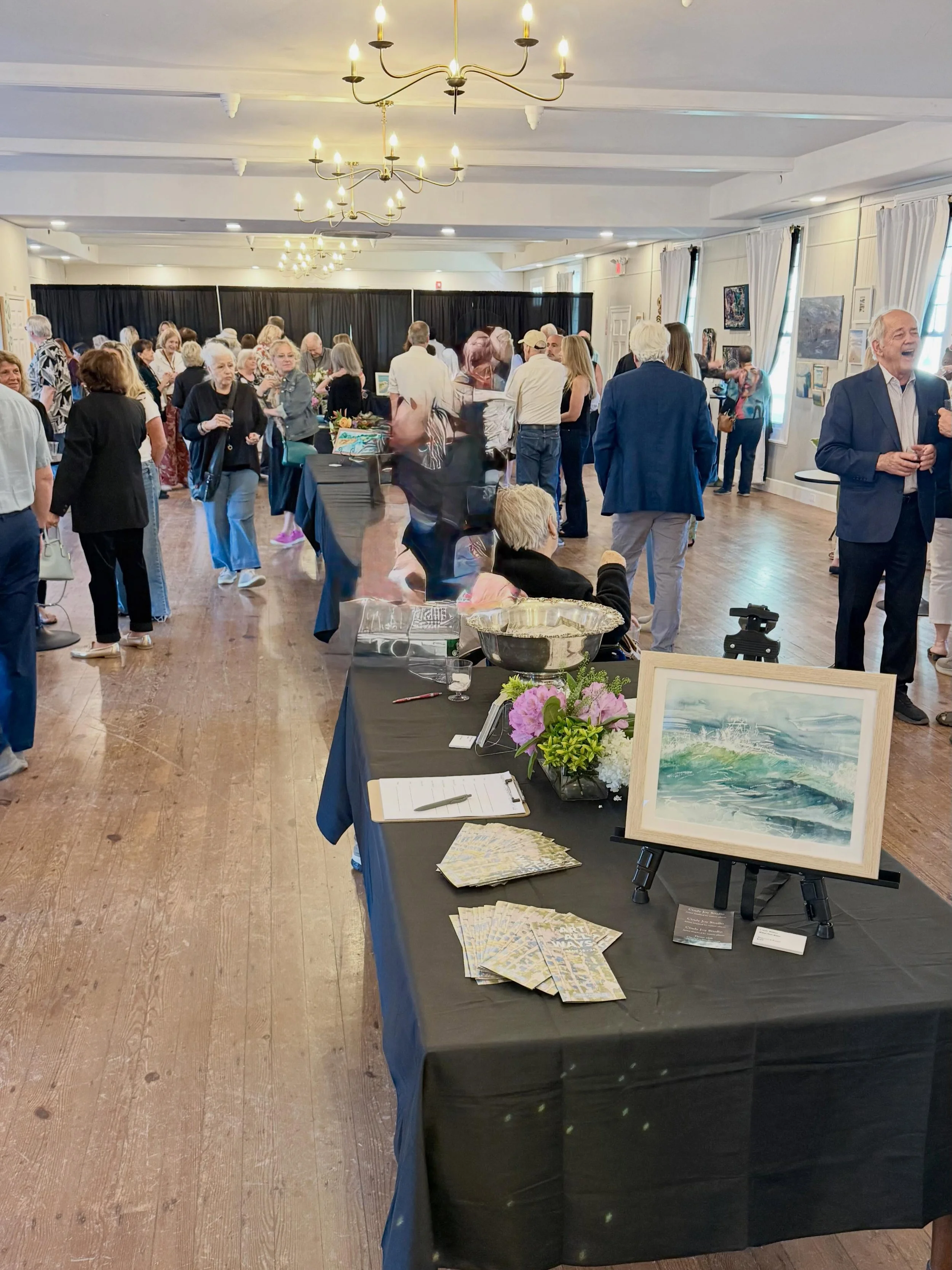 A bit of a debacle couldn&rsquo;t ruin an otherwise gorgeous day in #capemay !! The showroom inside @cmpartsandsciencecenter was a lovely backdrop for all the beautiful art that was shown! &ldquo;Art All Ways&rdquo; will be there until the 24th, so i