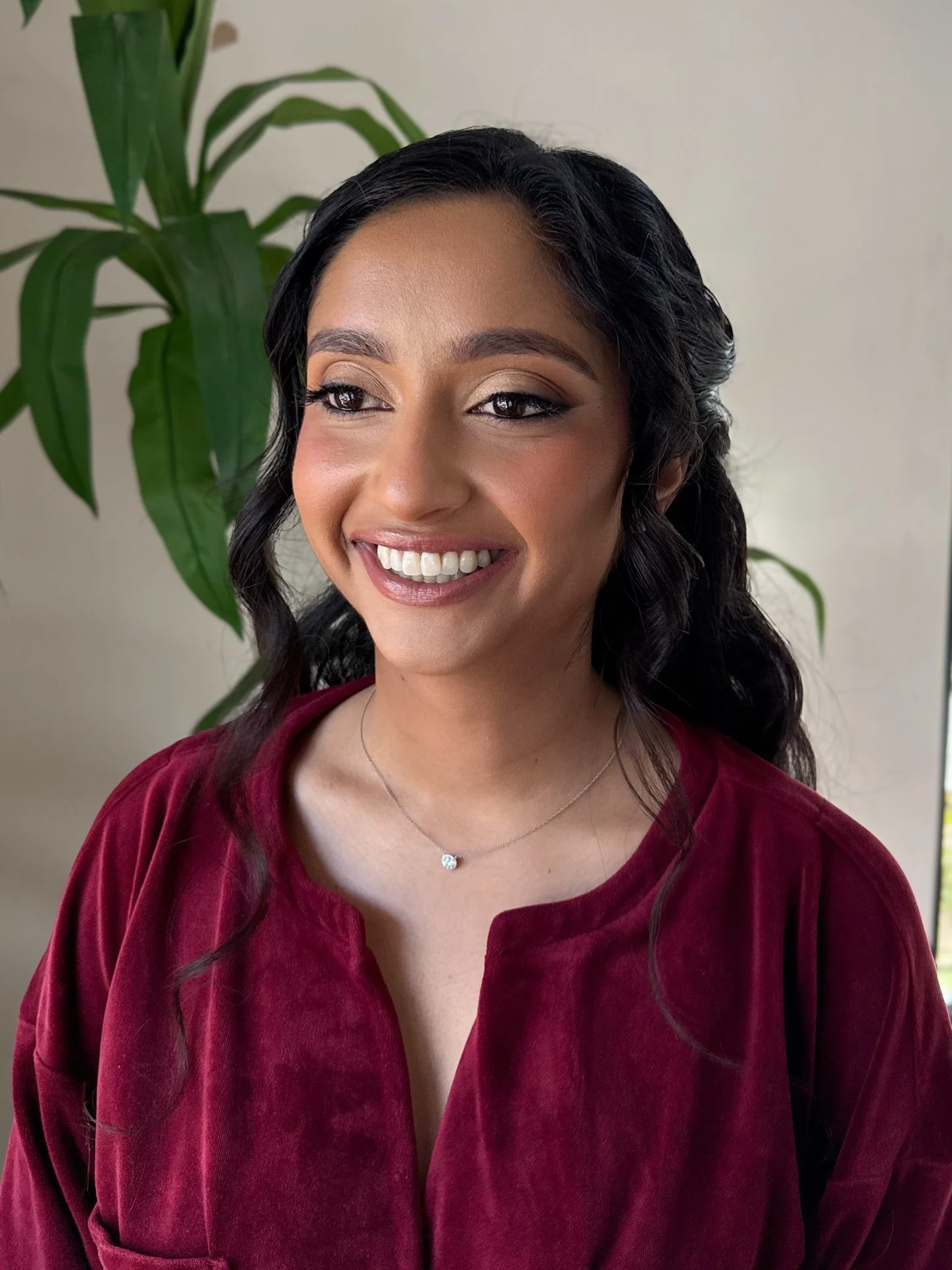 A literal doll 😍

#bridesmaidglam #bridesmaidmakeup #makeupinspiration